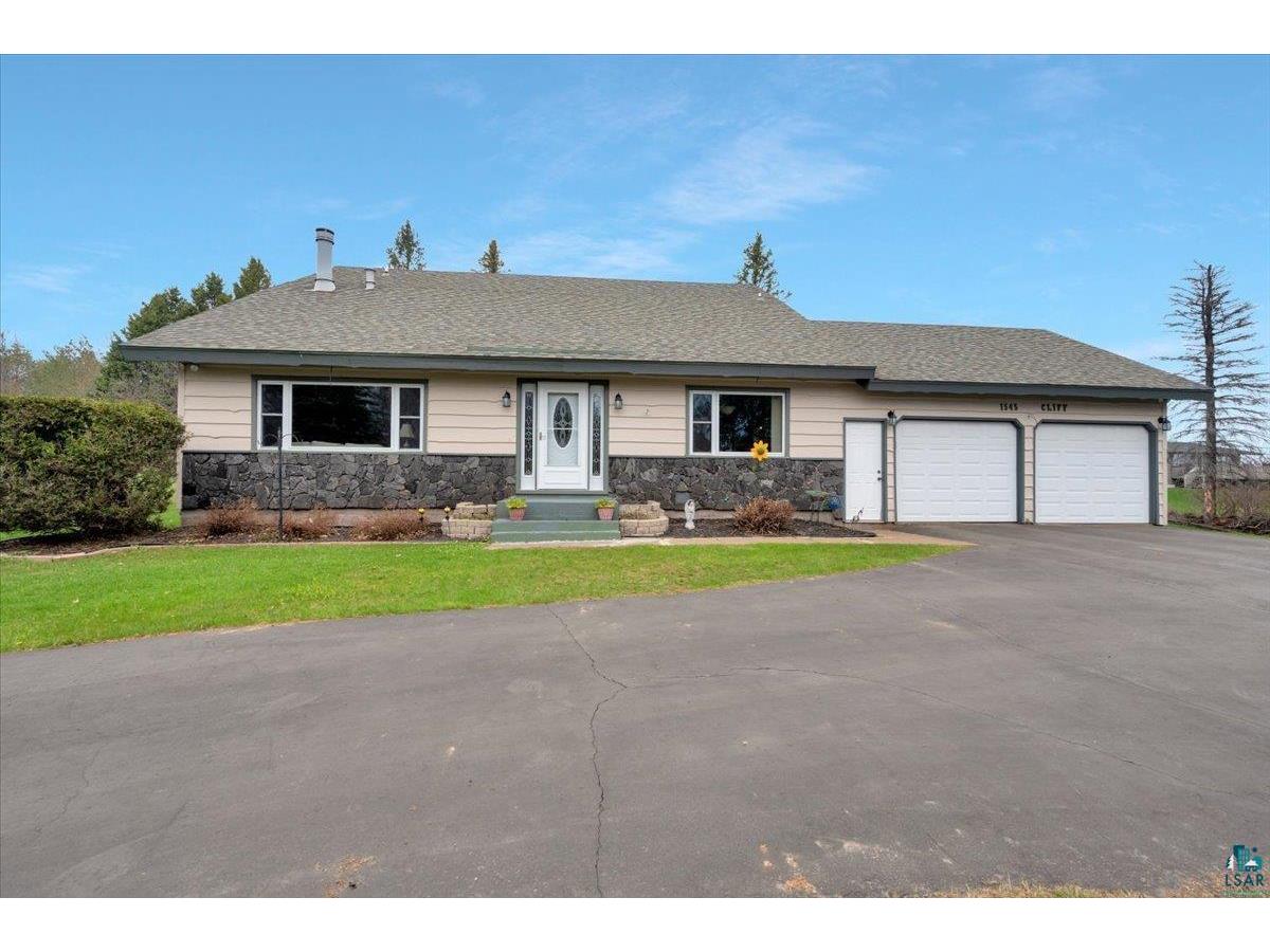 1545 Cliff Ave, Duluth, MN, 55811 MLS 6108038 Edina Realty