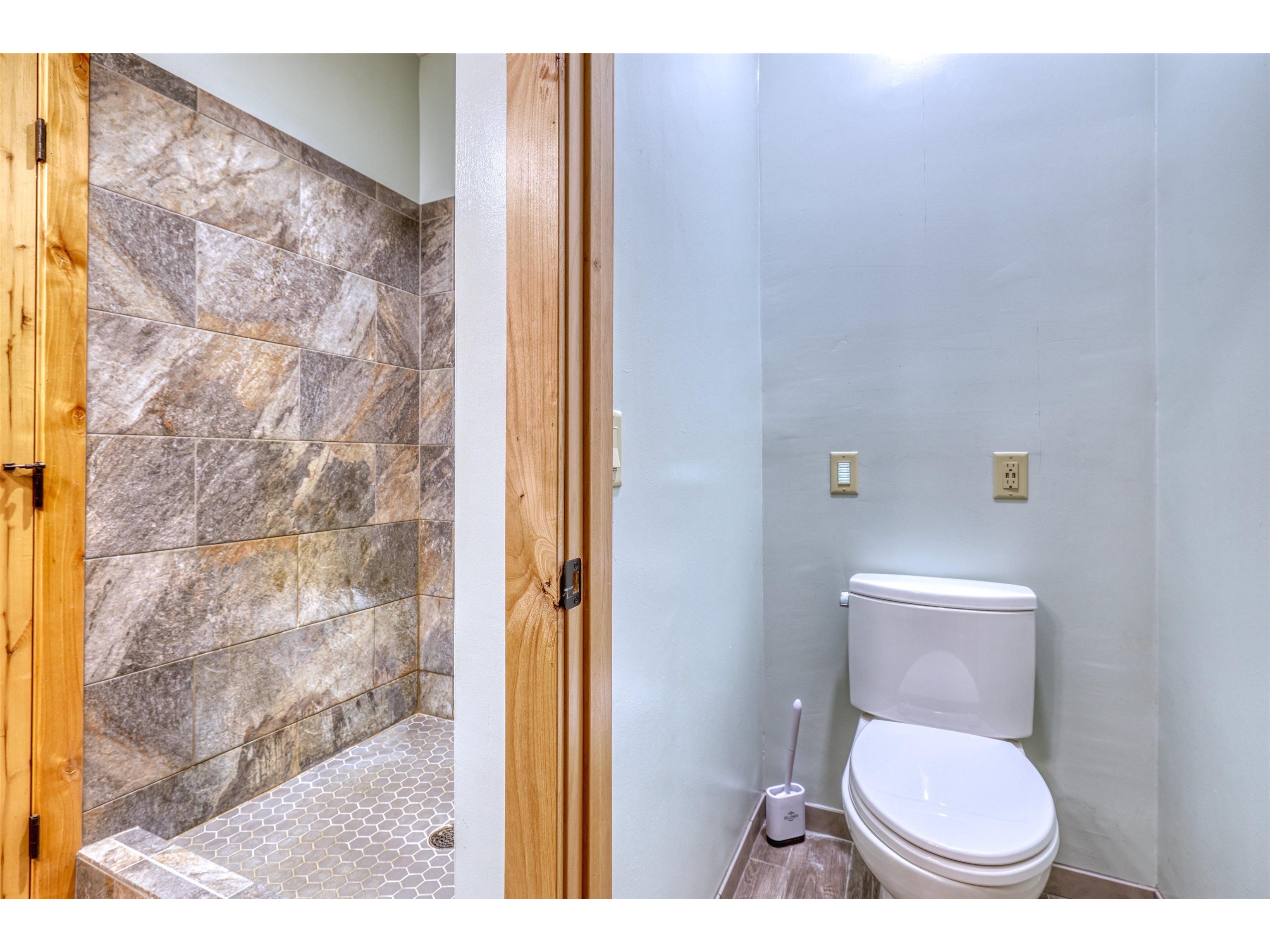 15531 W Hospital Rd Hayward WI 54843 6120778 image39