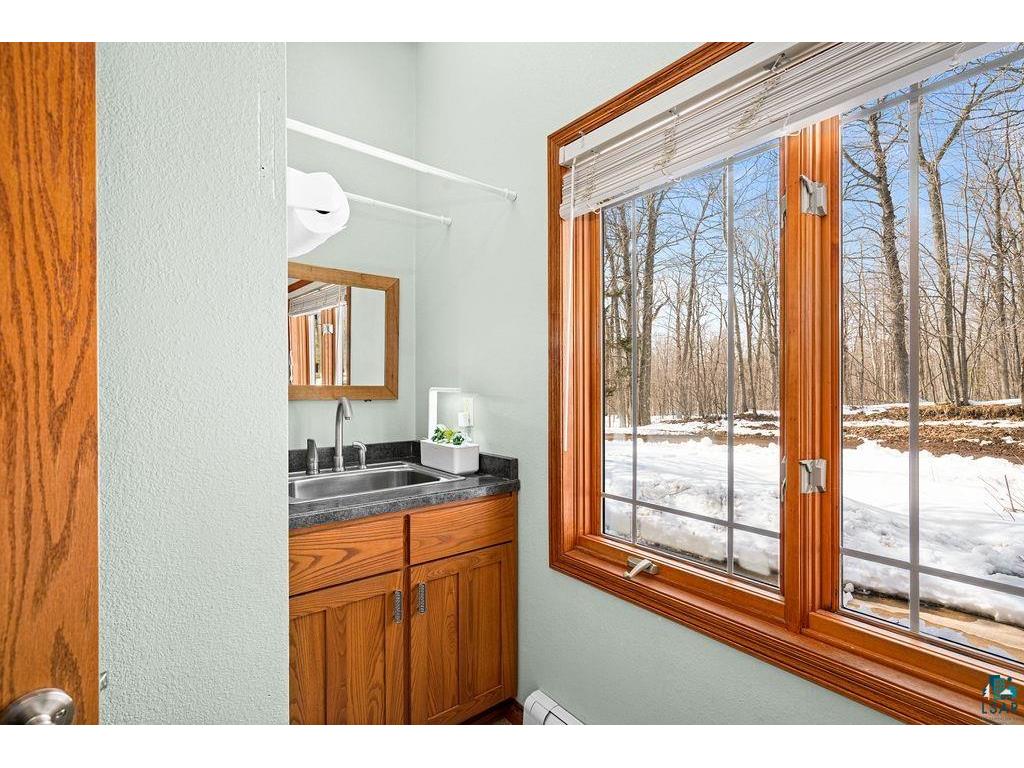 1554 Bass Bay Rd Carlton MN 55718 - Chub 6124415 image19