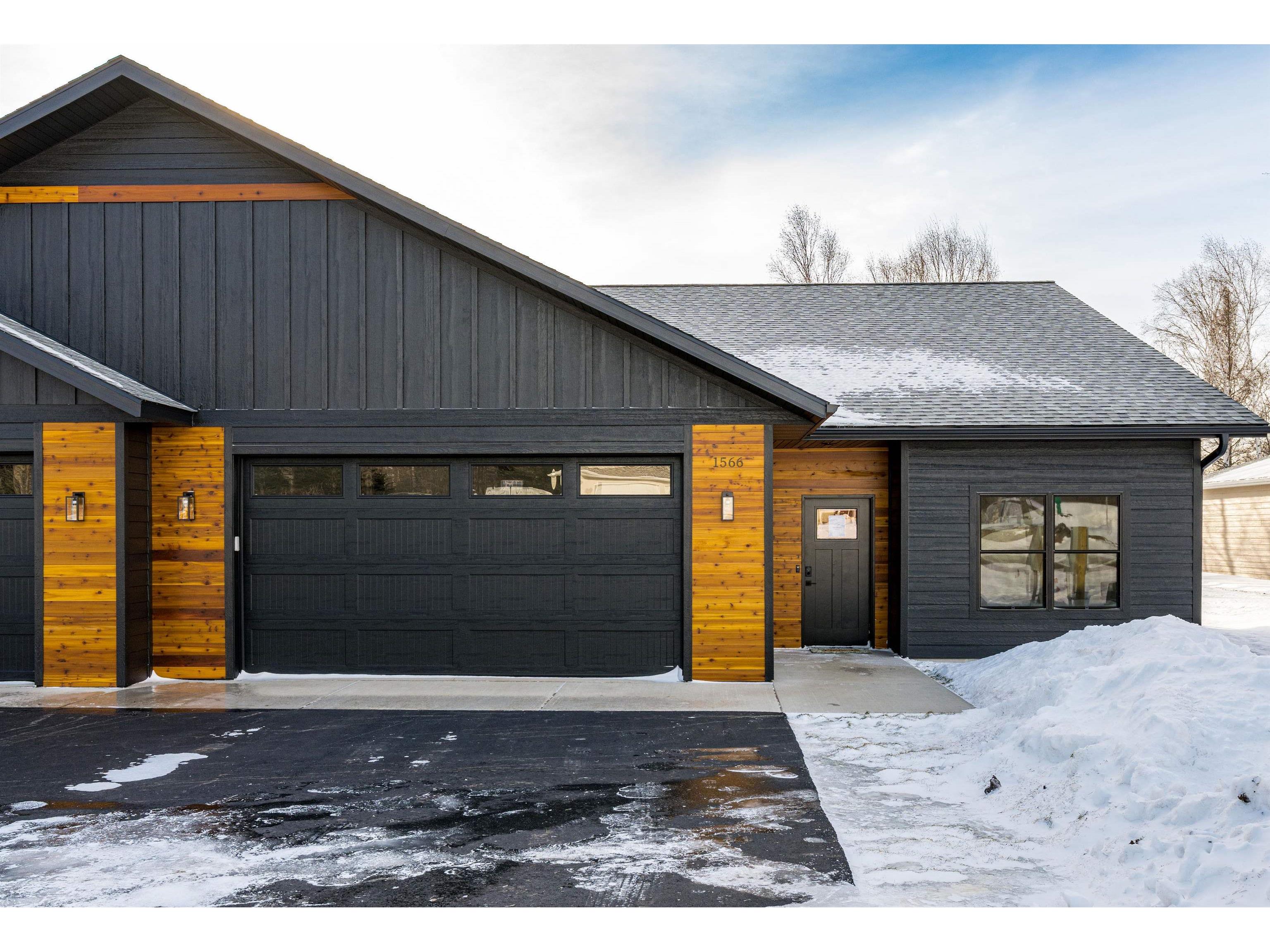 1564 Carlton Ave W Cloquet MN 55720 - First 6122050 image1