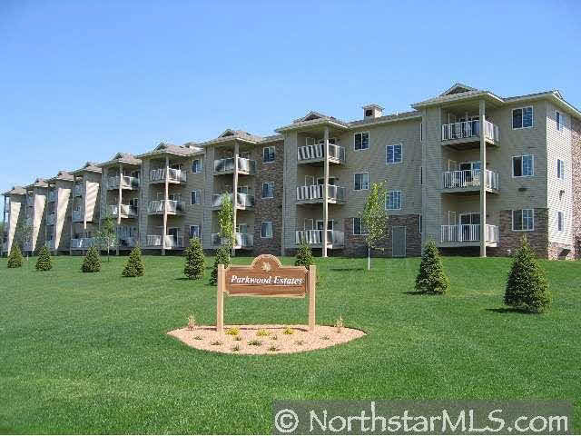 1590 Parkwood Drive Woodbury MN 55125 1879253 image2