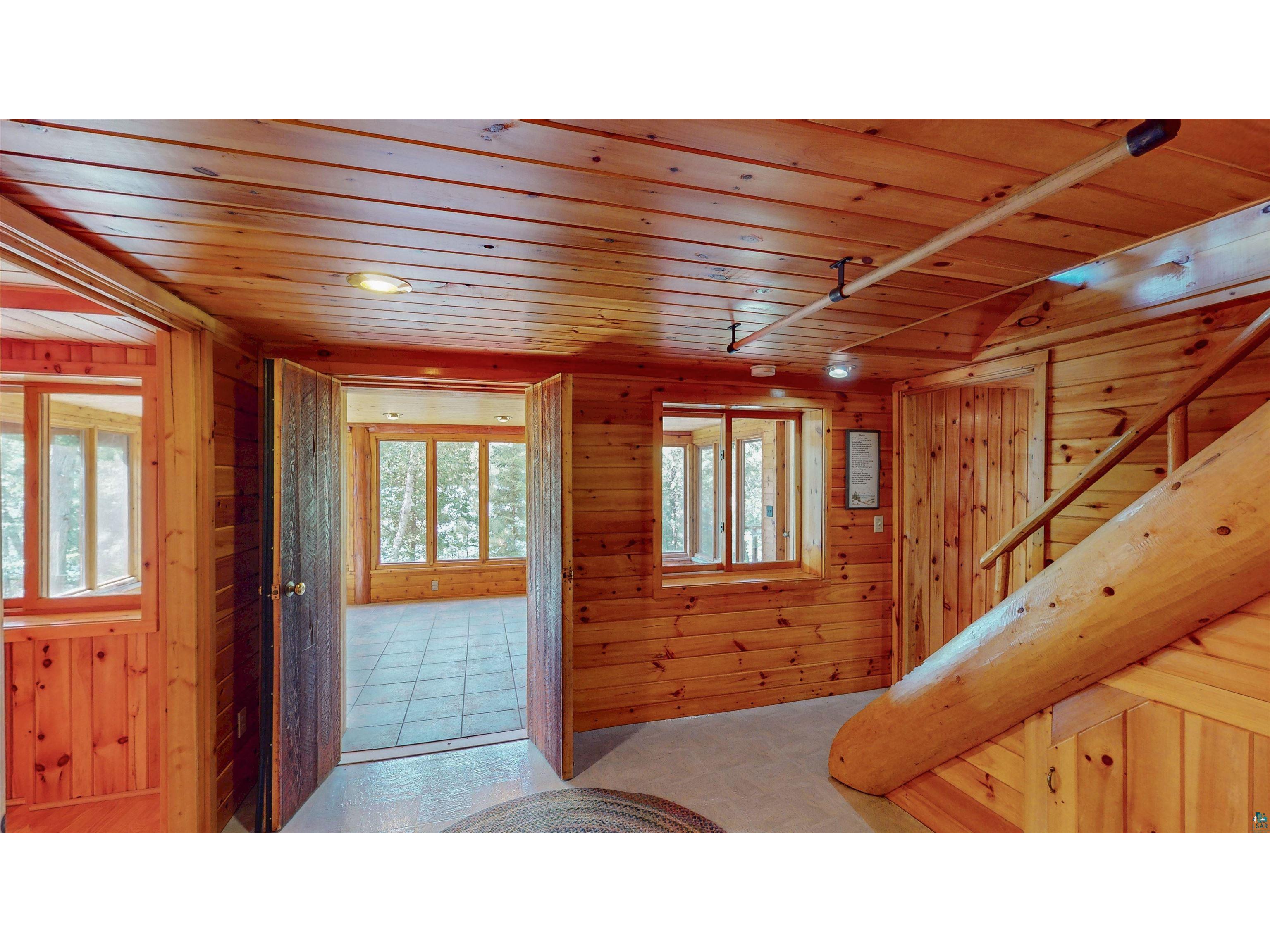 16 Carlson Rd Grand Marais MN 55604 - Mayhew 6126714 image11