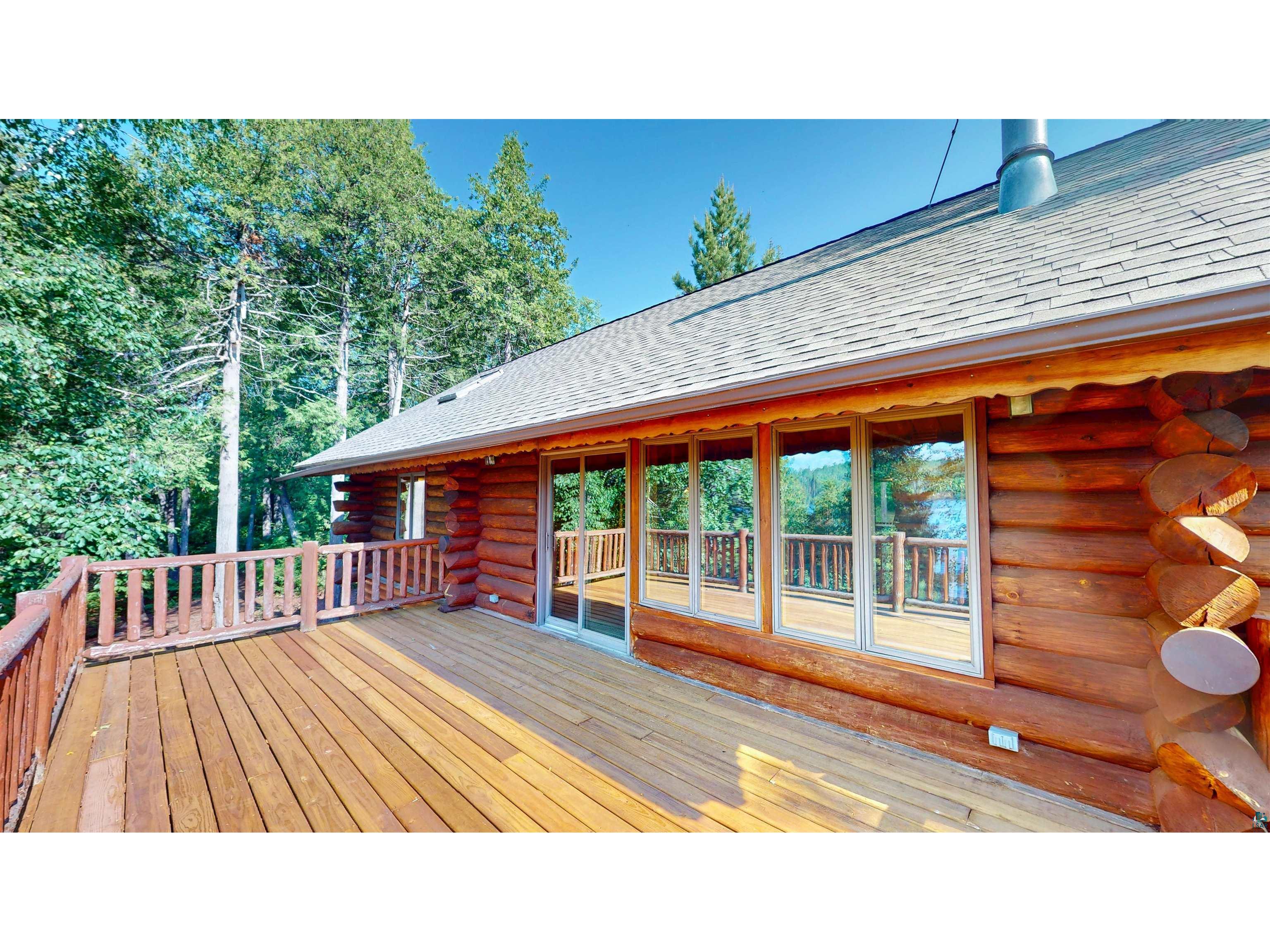 16 Carlson Rd Grand Marais MN 55604 - Mayhew 6126714 image3