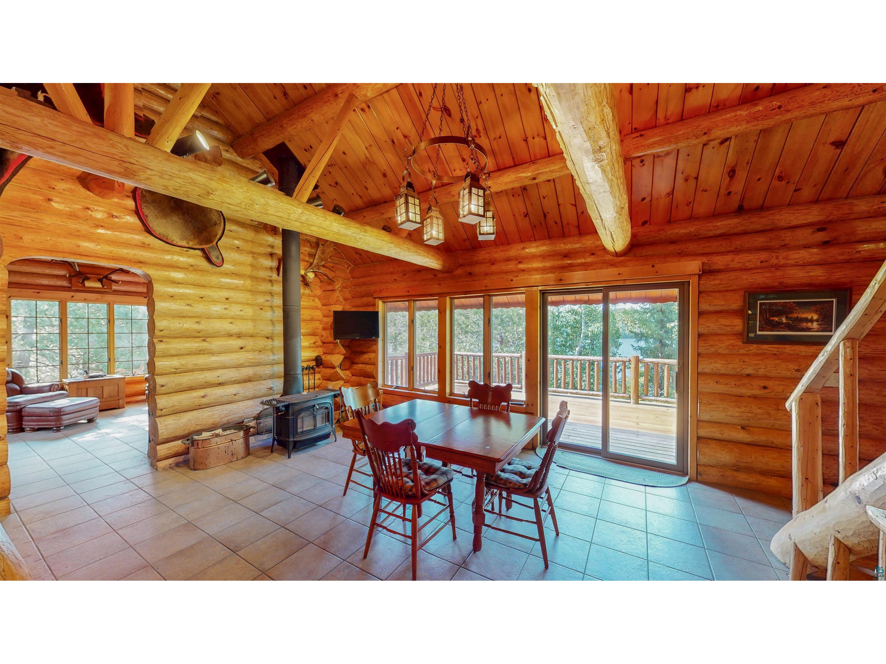 16 Carlson Rd Grand Marais MN 55604 - Mayhew 6126714 image4