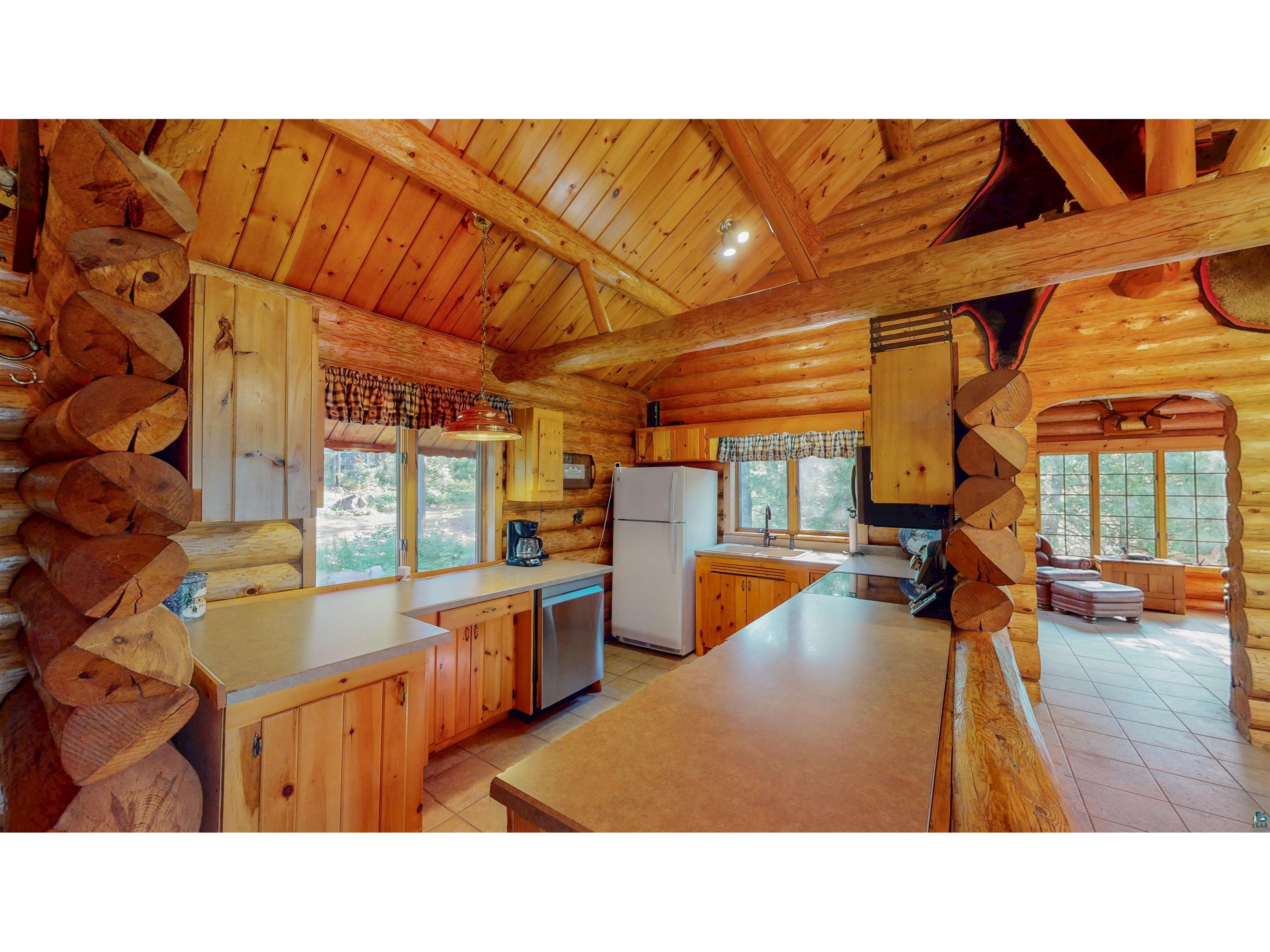 16 Carlson Rd Grand Marais MN 55604 - Mayhew 6126714 image5