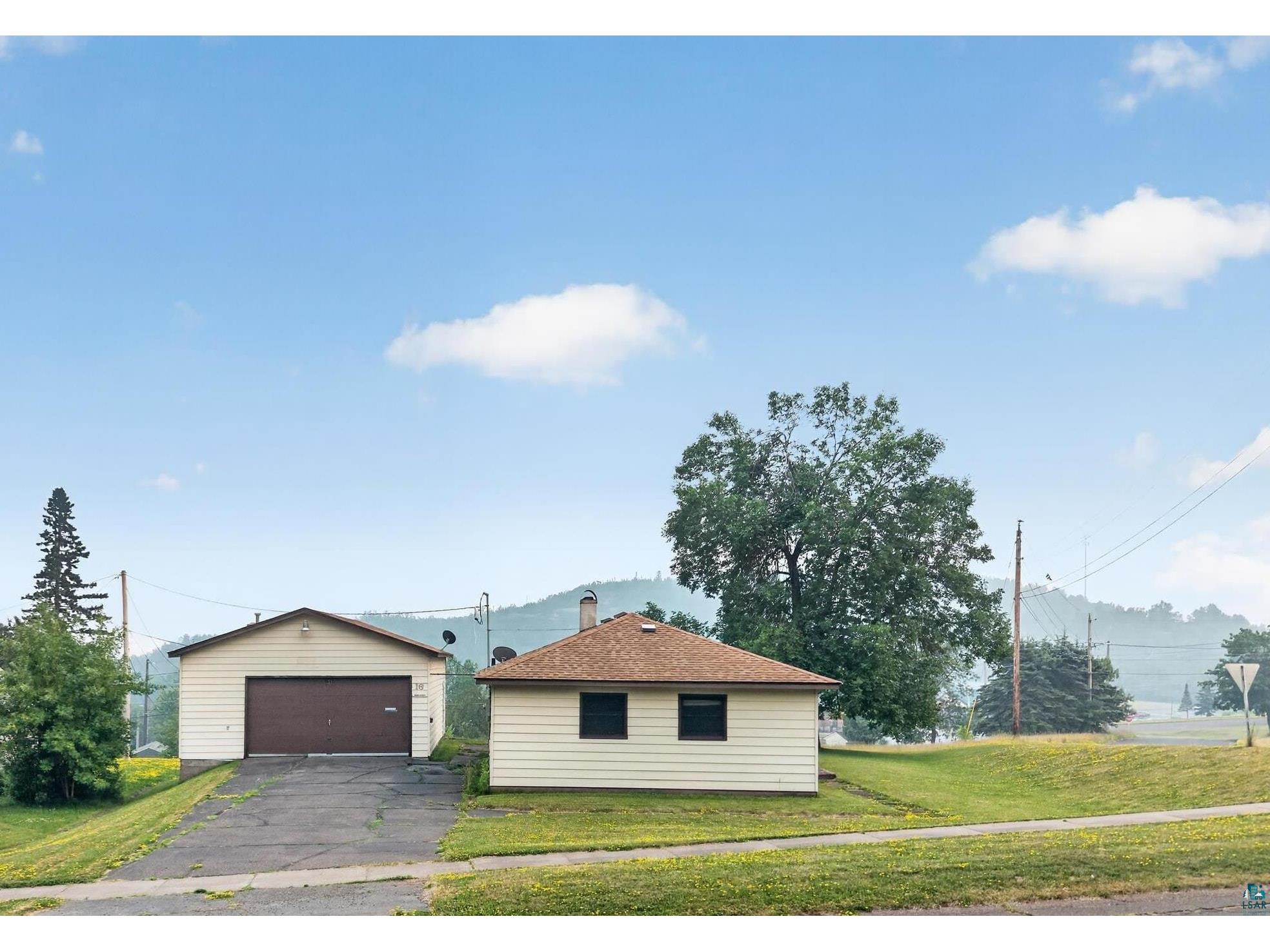 16 Carter Ln Silver Bay MN 55614 6126802 image1