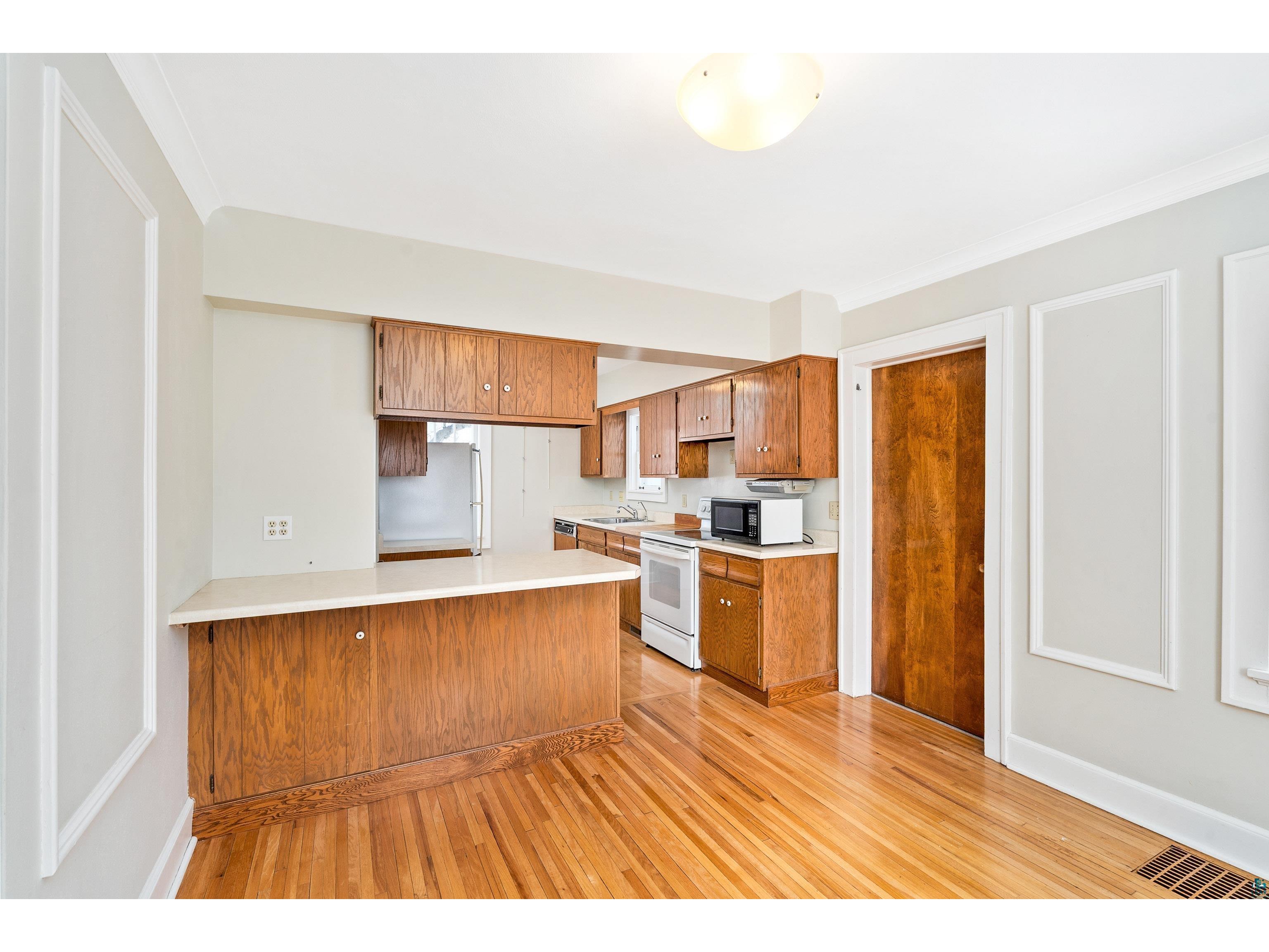 16 S 25th Ave E Duluth MN 55812 6124103 image13