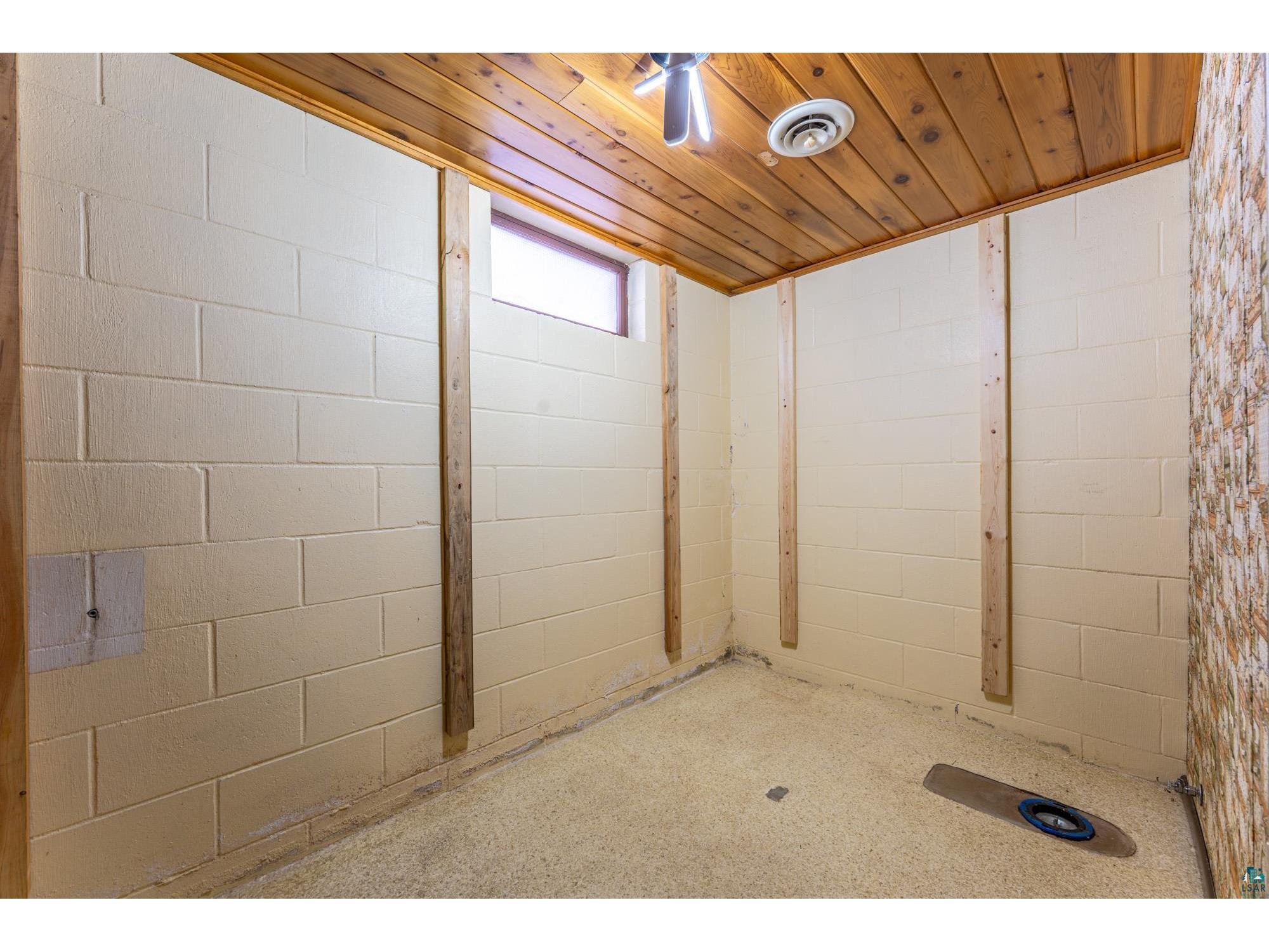 1600 E Sheridan St Ely MN 55731 6124106 image14