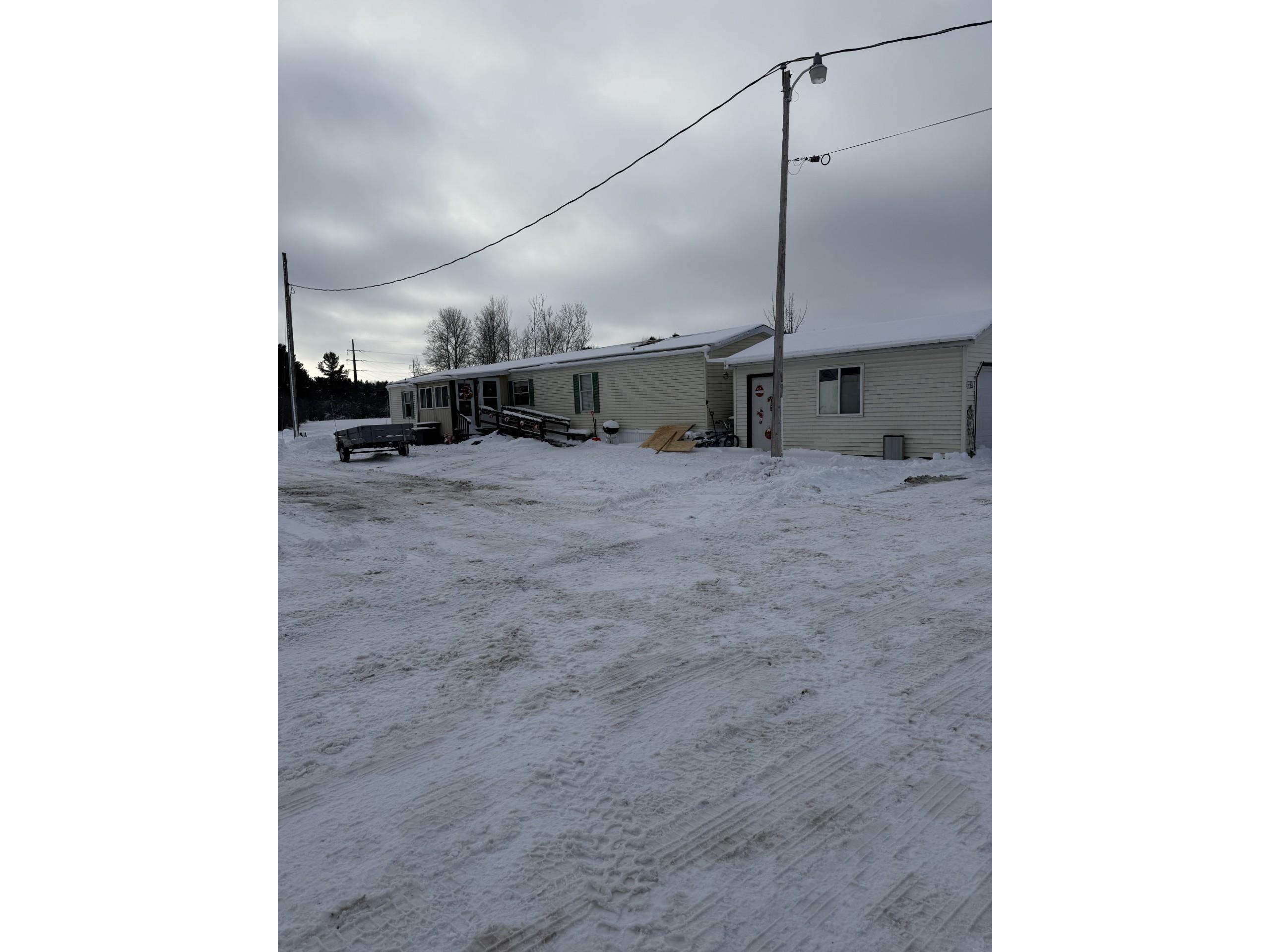 1600 W 8th St Ashland WI 54806 6123290 image1
