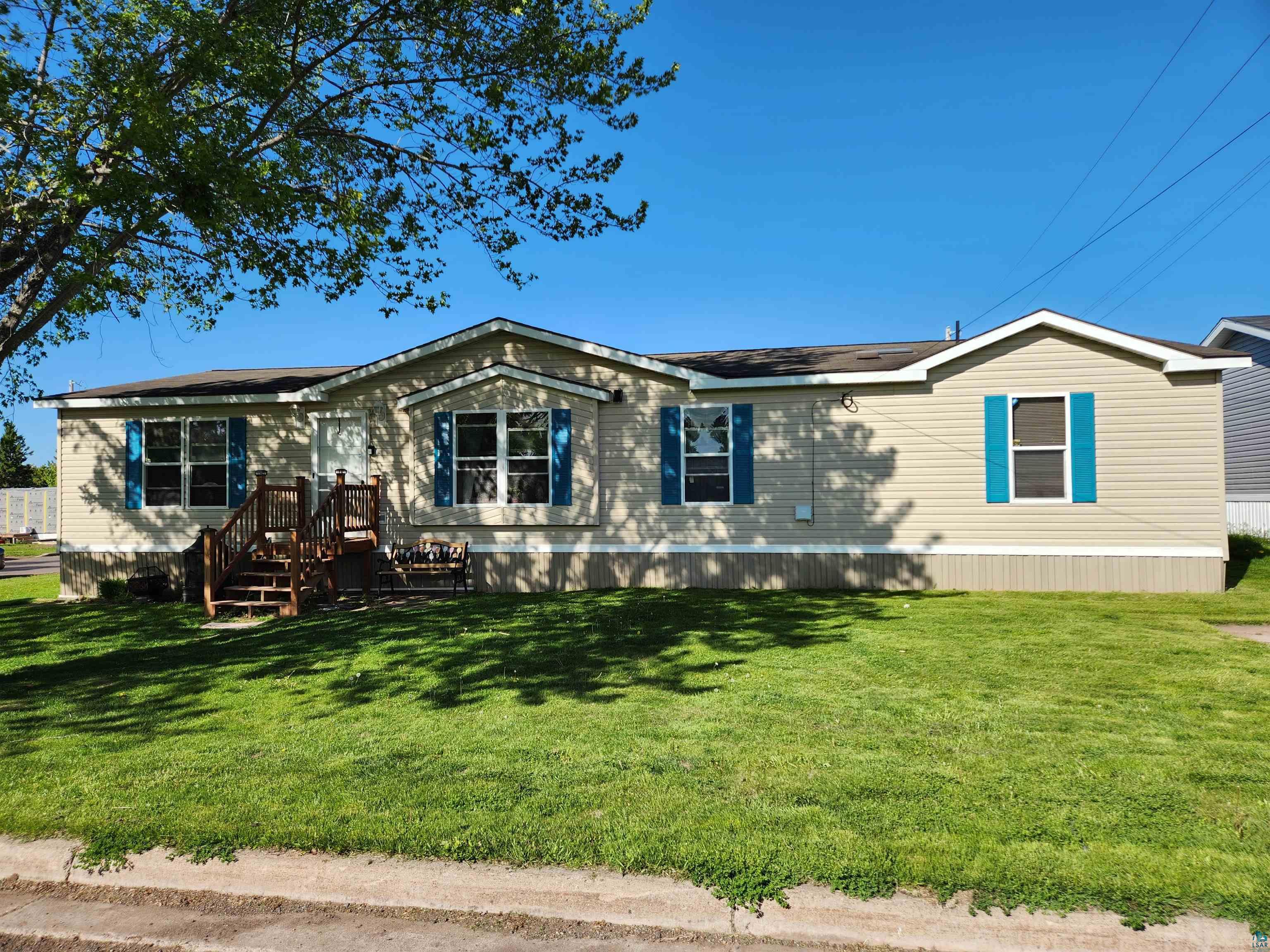1600 W 8th St Ashland WI 54806 6125947 image1