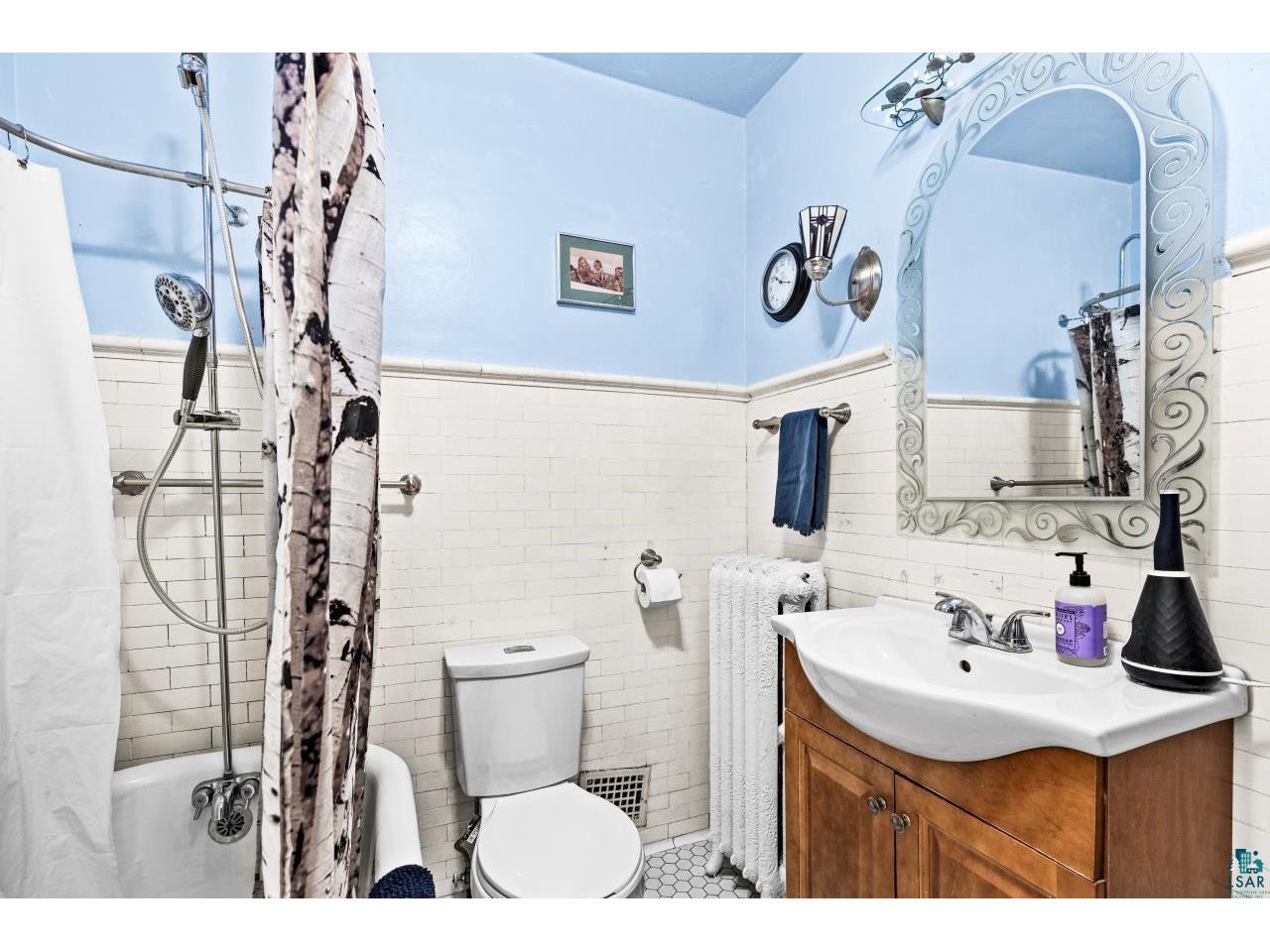 1601 E 4th St Duluth MN 55812 6126901 image28
