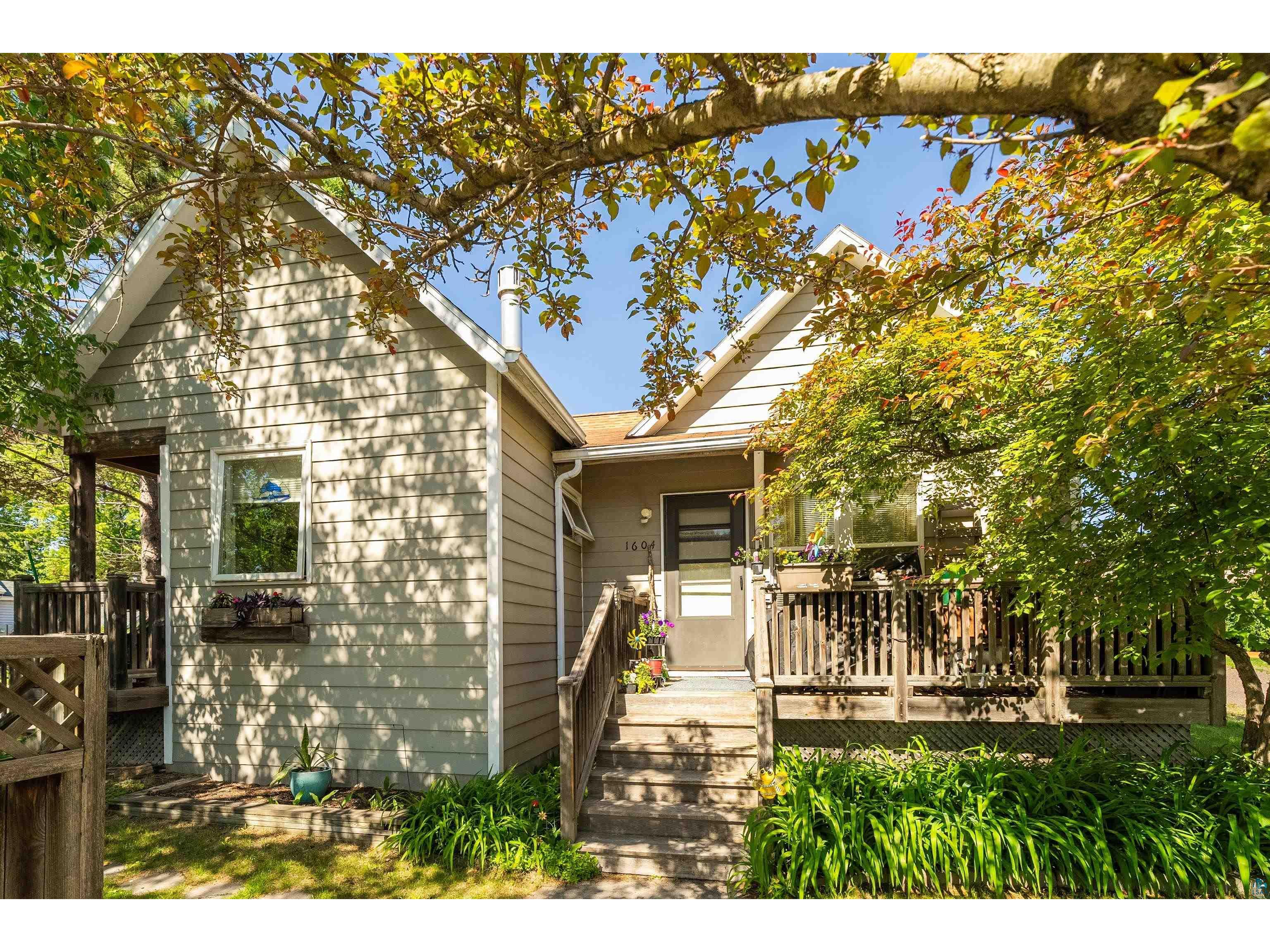 1602 Minnesota Ave Duluth MN 55802 6126380 image1