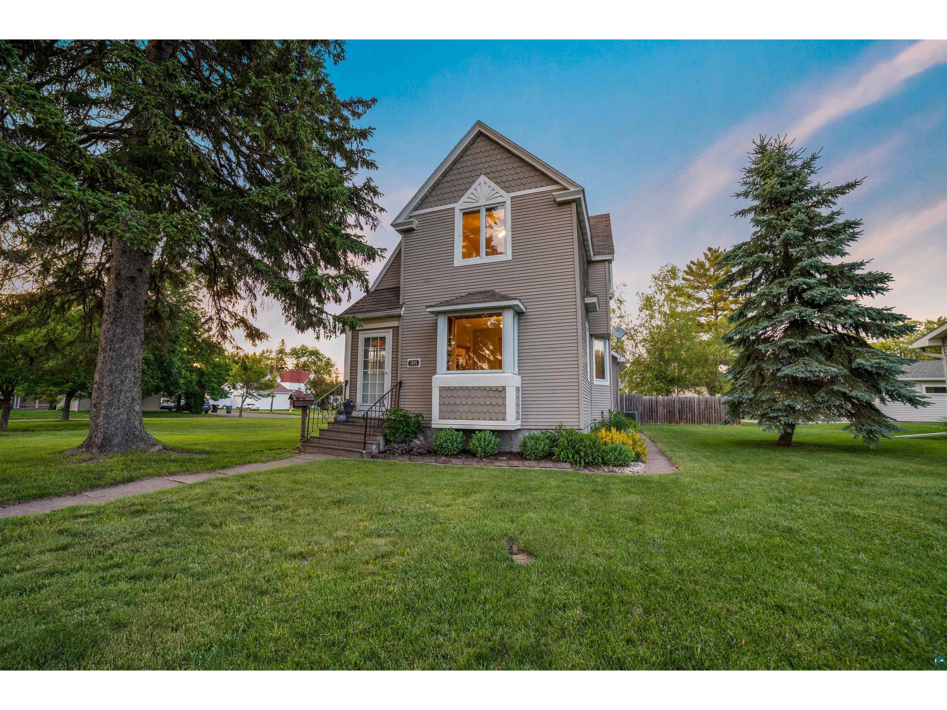 1605 E 7th St Superior WI 54880 6109185 image1