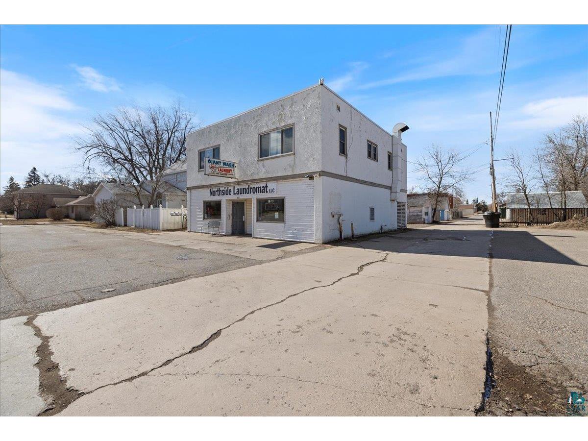 1605 N 9th Ave Virginia MN 55792 6112835 image1