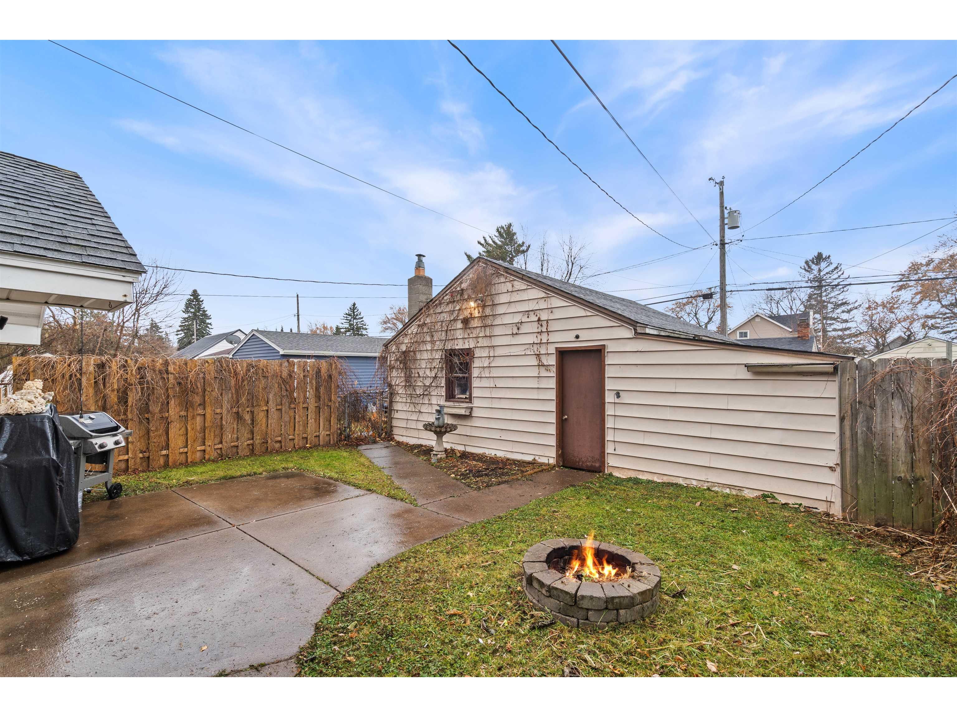 1607 Wyoming Ave Superior WI 54880 6123010 image3