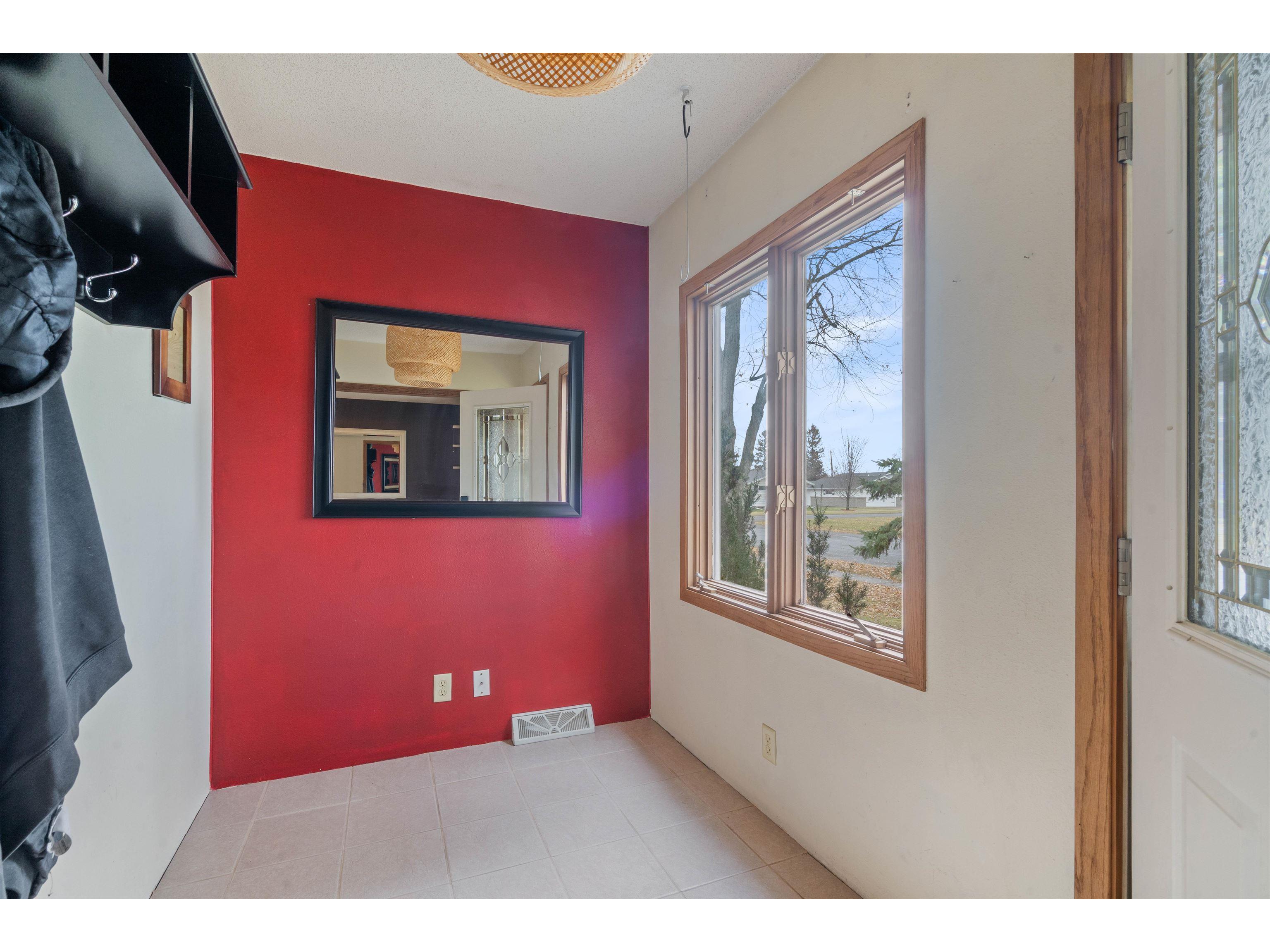 1607 Wyoming Ave Superior WI 54880 6123010 image4