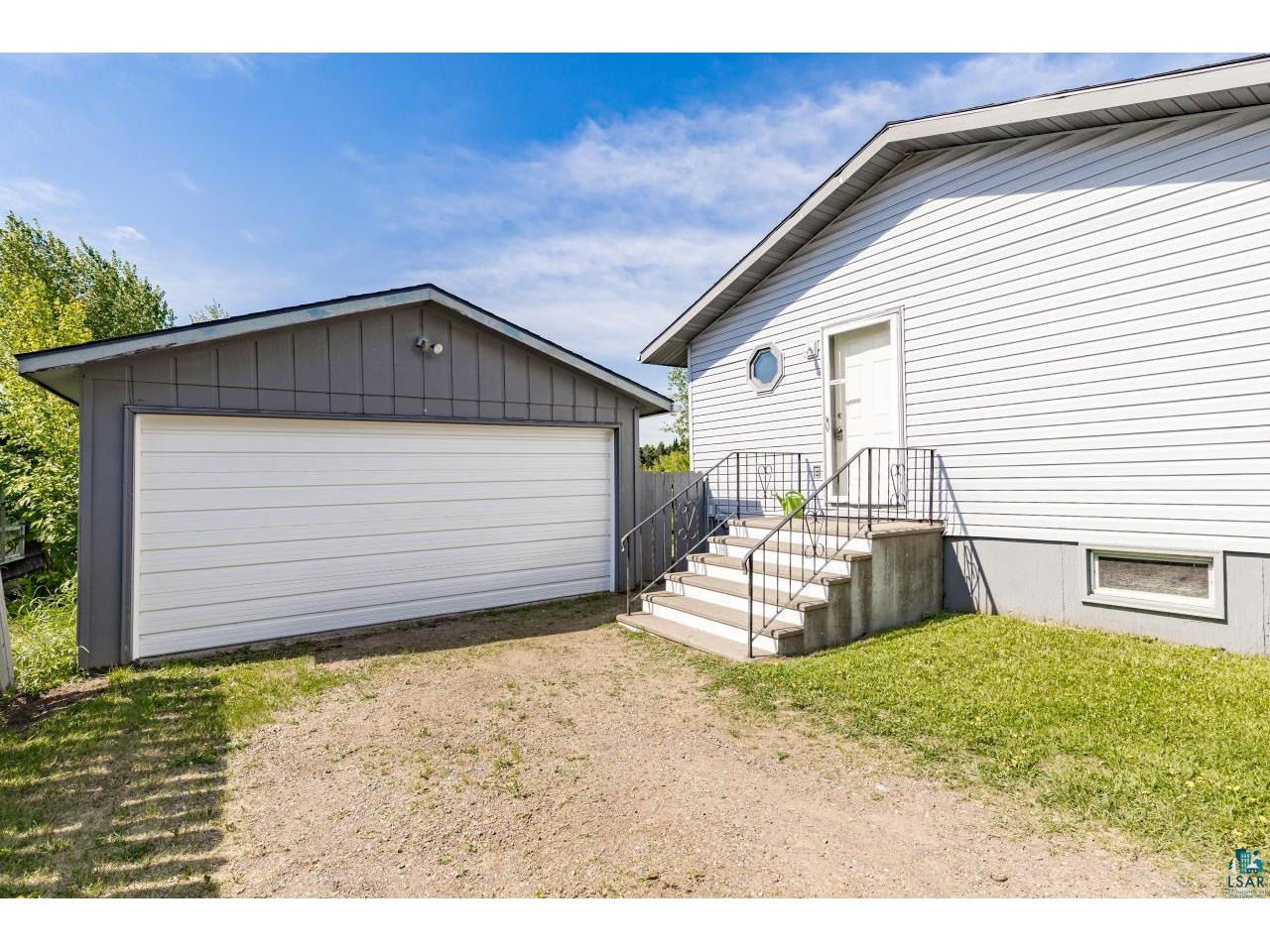 1610 Sahlman Ave Cloquet MN 55720 6125811 image33