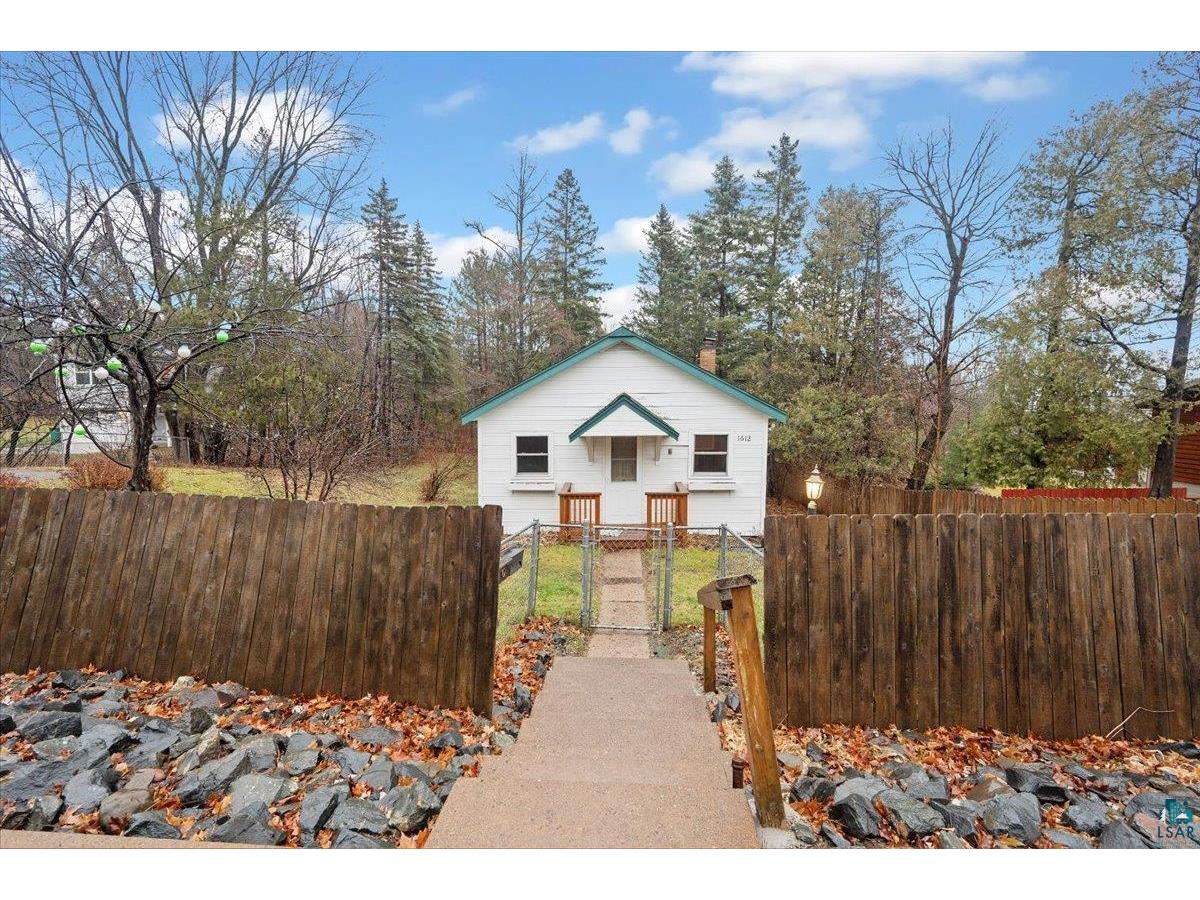 1612 N 7th Ave E Duluth MN 55805 6111749 image1