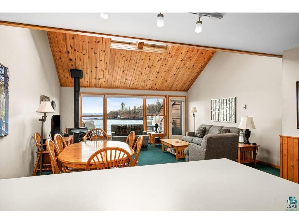 1614 99 Superior Shores, Two Harbors, MN, 55616 MLS 6112729 Edina