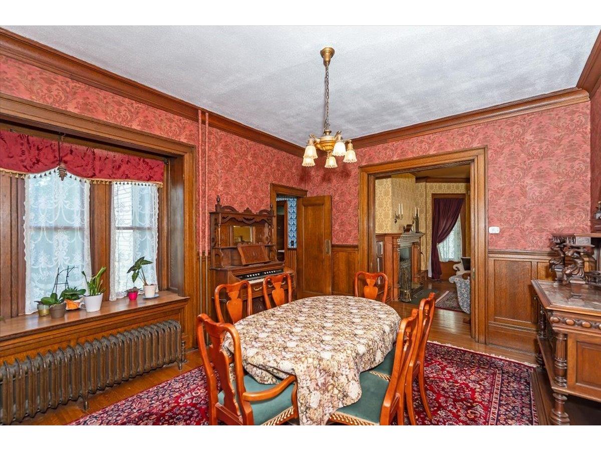1616 E 1st St Duluth MN 55812 6121618 image10