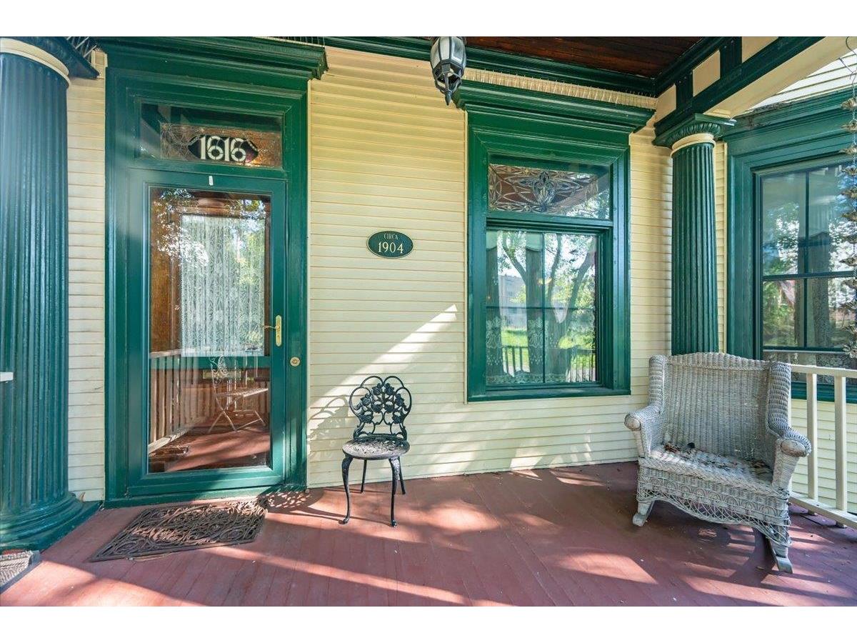 1616 E 1st St Duluth MN 55812 6121618 image2