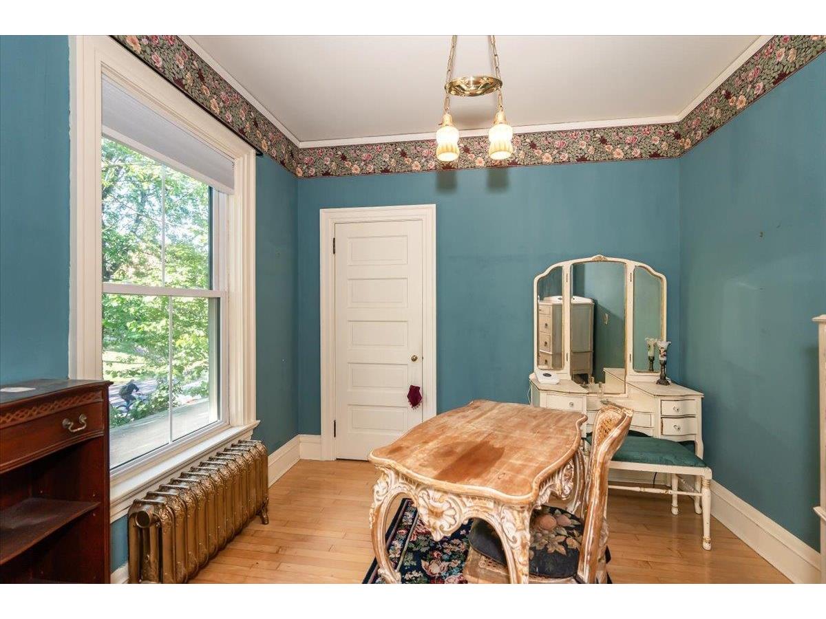 1616 E 1st St Duluth MN 55812 6121618 image28