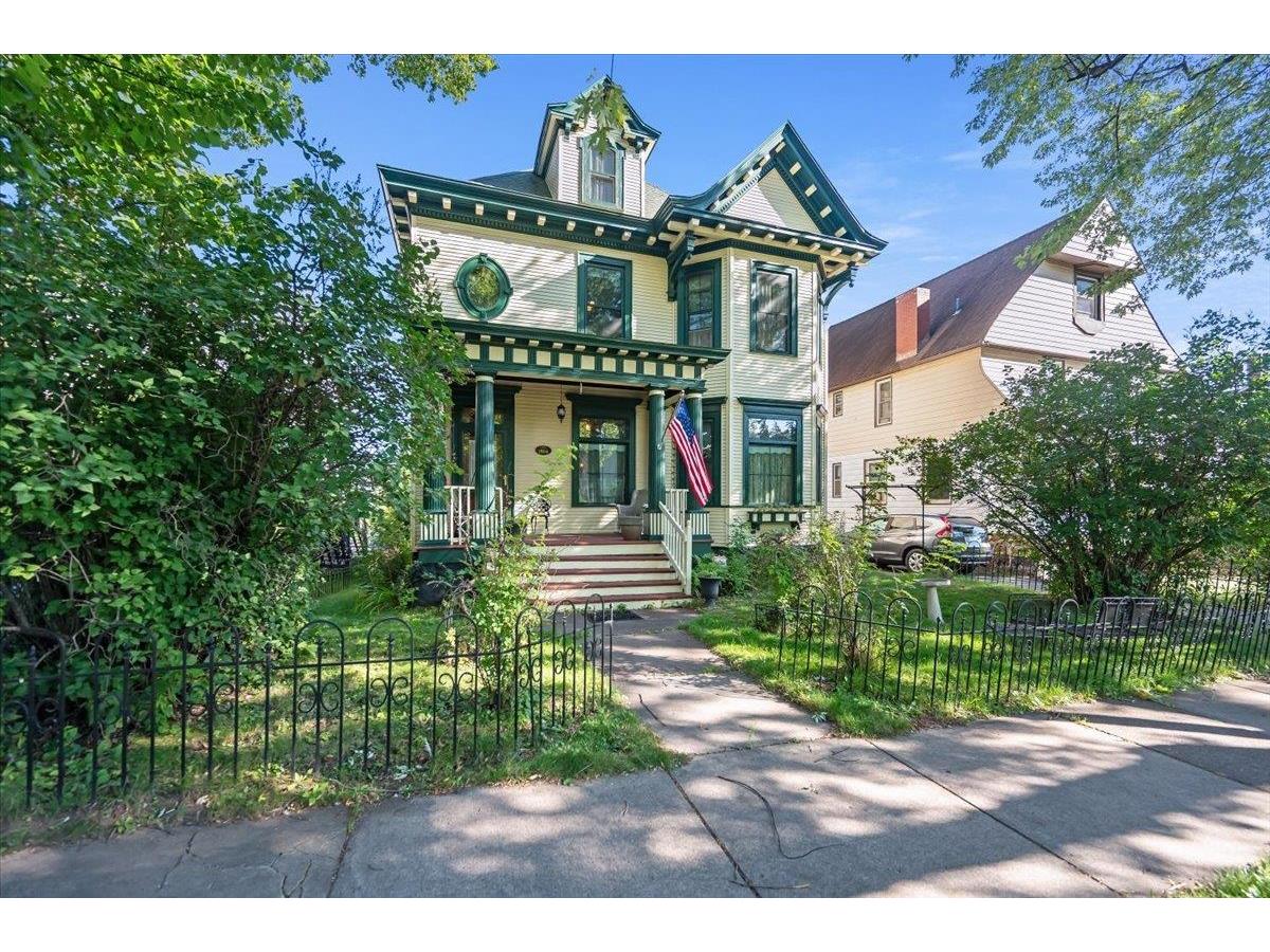 1616 E 1st St Duluth MN 55812 6121618 image44