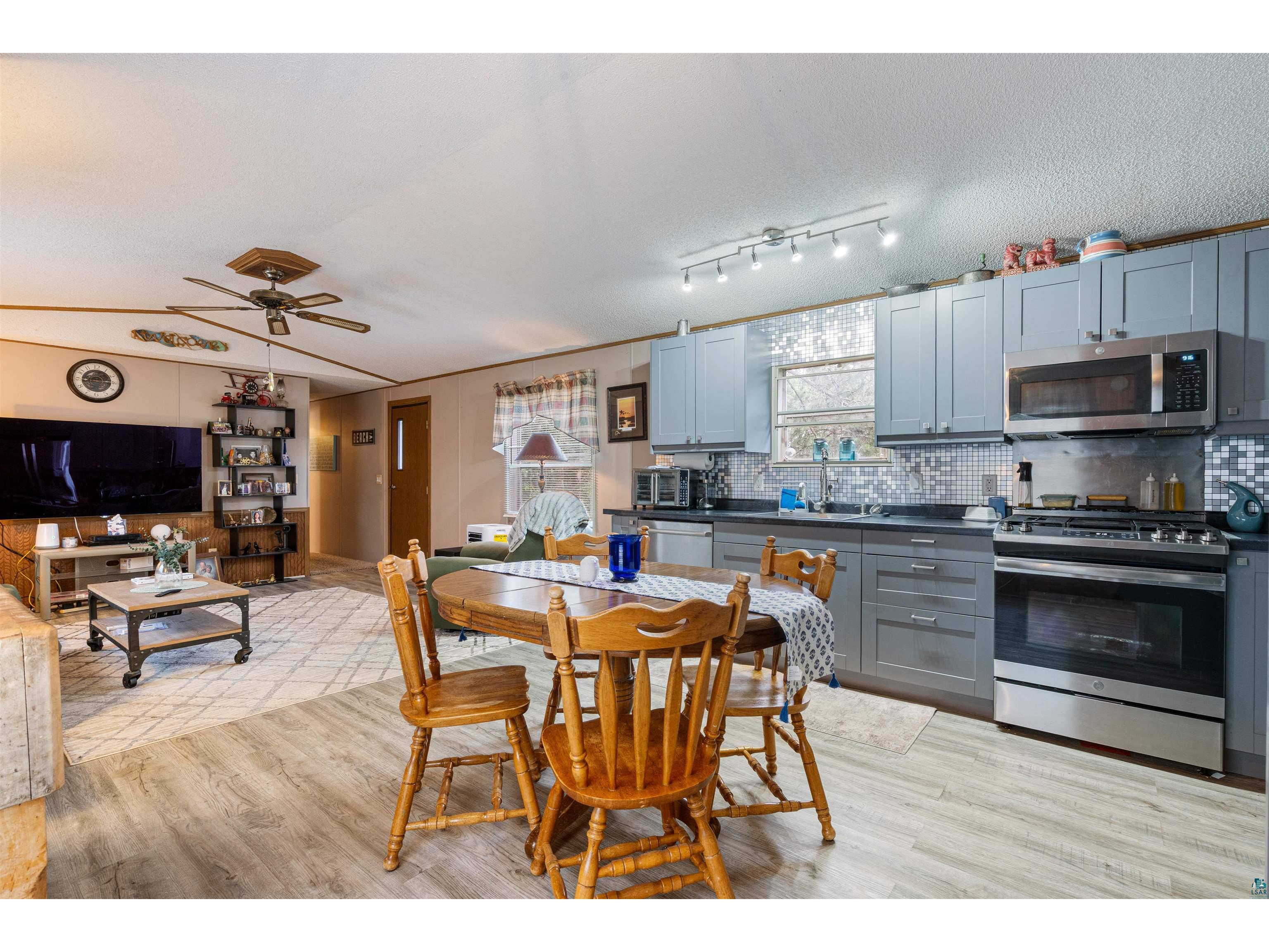 16656 S Eagle Point Rd Wascott WI 54859 - Minong Flowage 6126210 image15