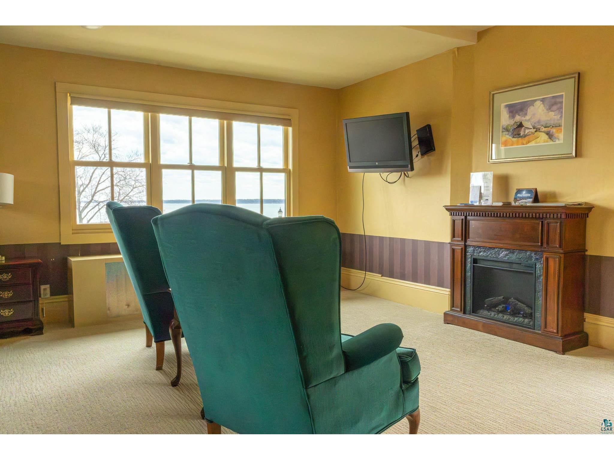 17 S 1st St Bayfield WI 54814 6124926 image20