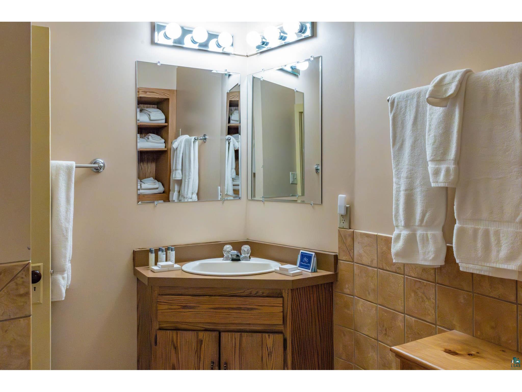 17 S 1st St Bayfield WI 54814 6124926 image33