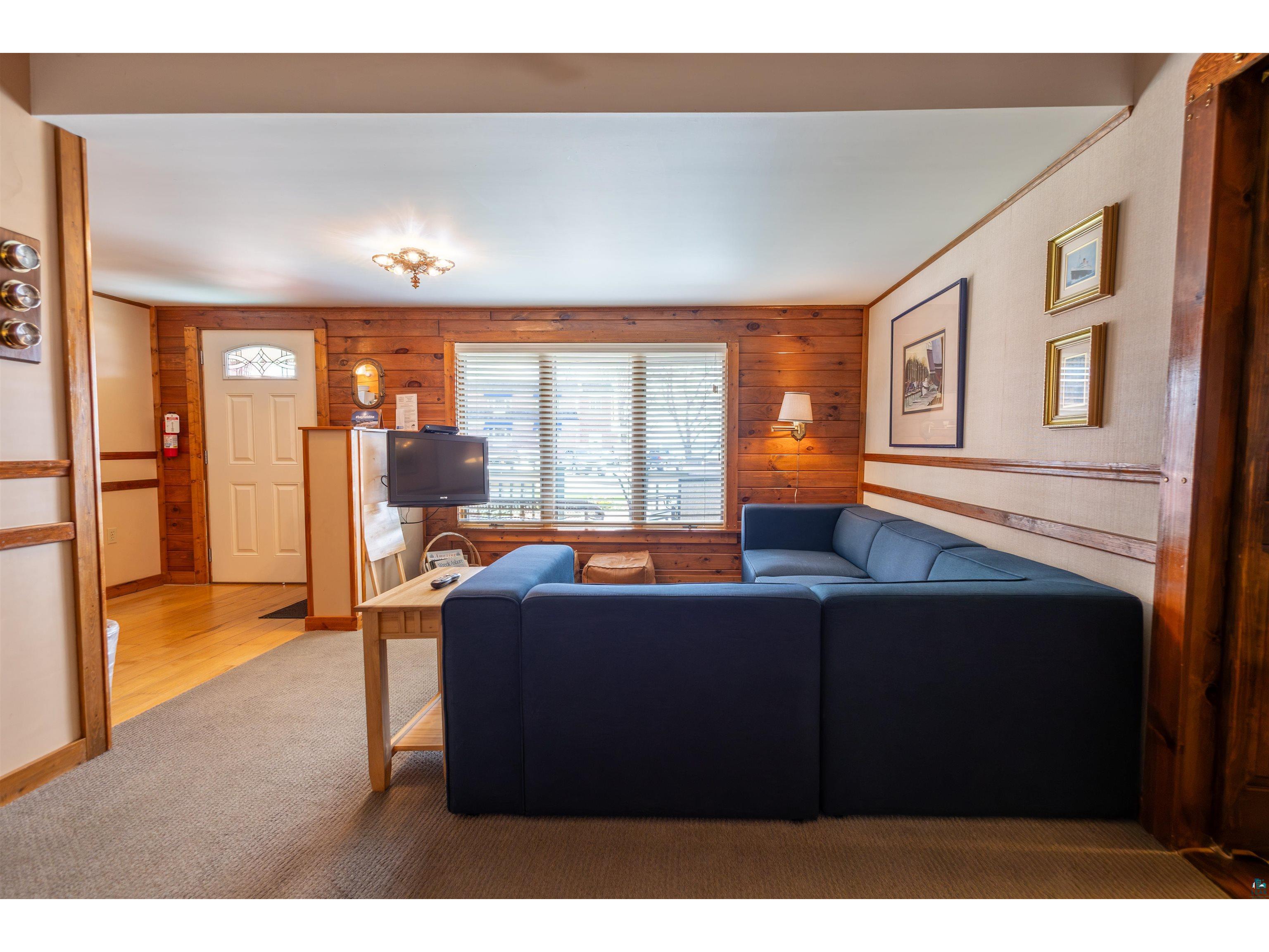 17 S 1st St Bayfield WI 54814 6124926 image46
