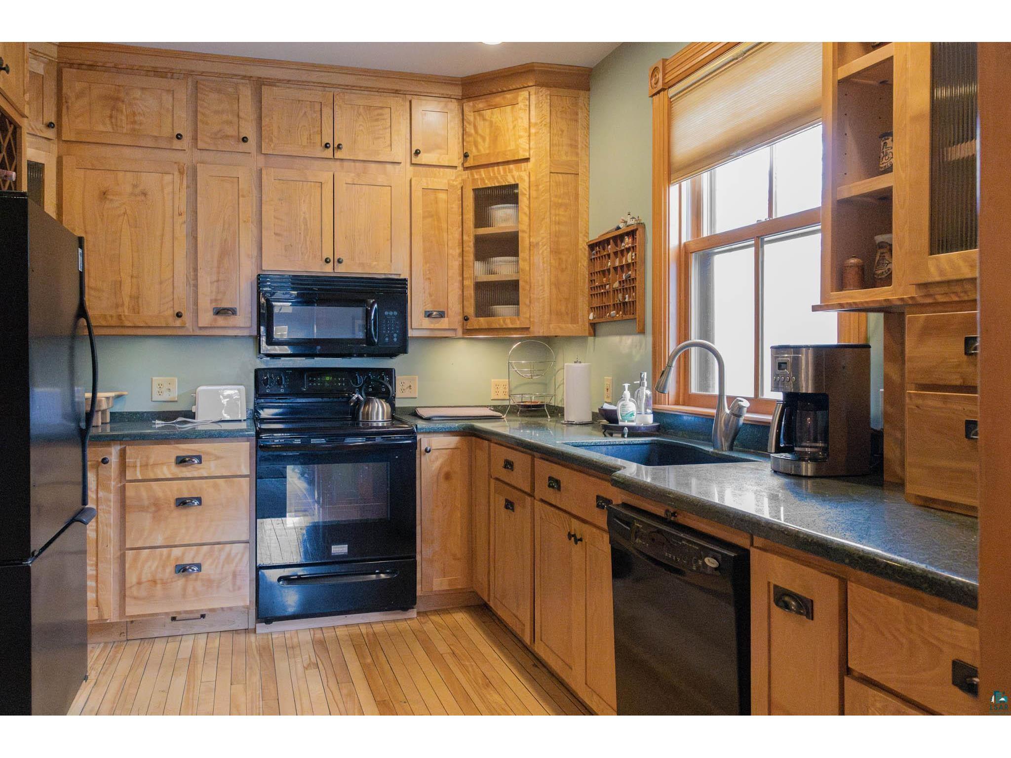 17 S 1st St Bayfield WI 54814 6124926 image5