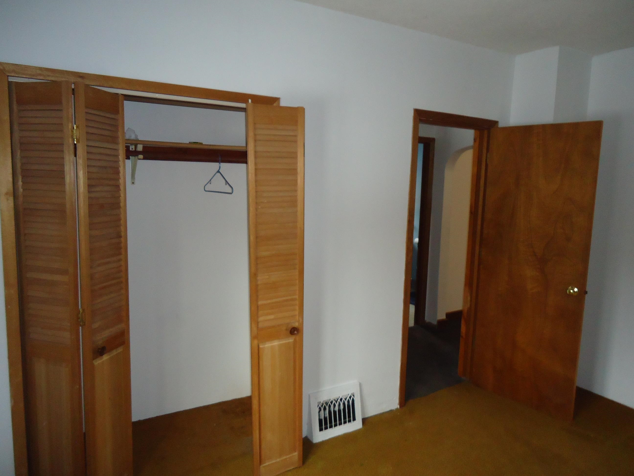 17 SE 3rd St Chisholm MN 55719 6123463 image8