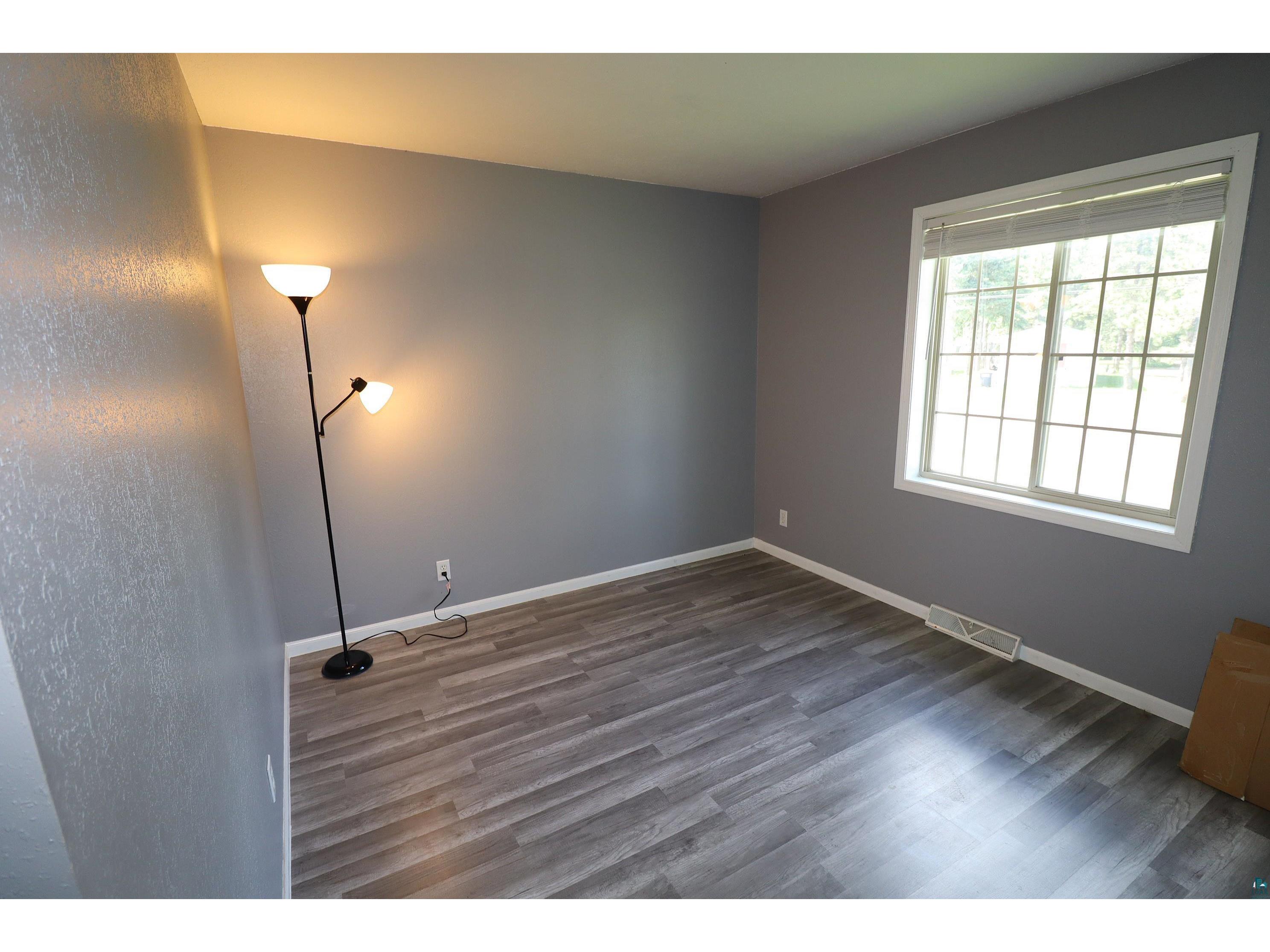 1700 Cary St Ashland WI 54806 6126091 image16