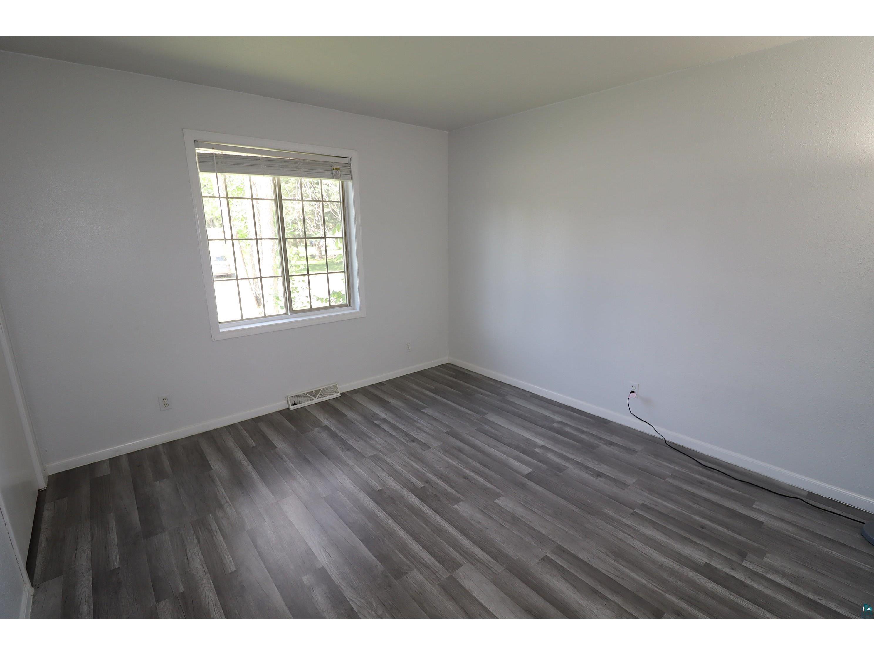 1700 Cary St Ashland WI 54806 6126091 image20