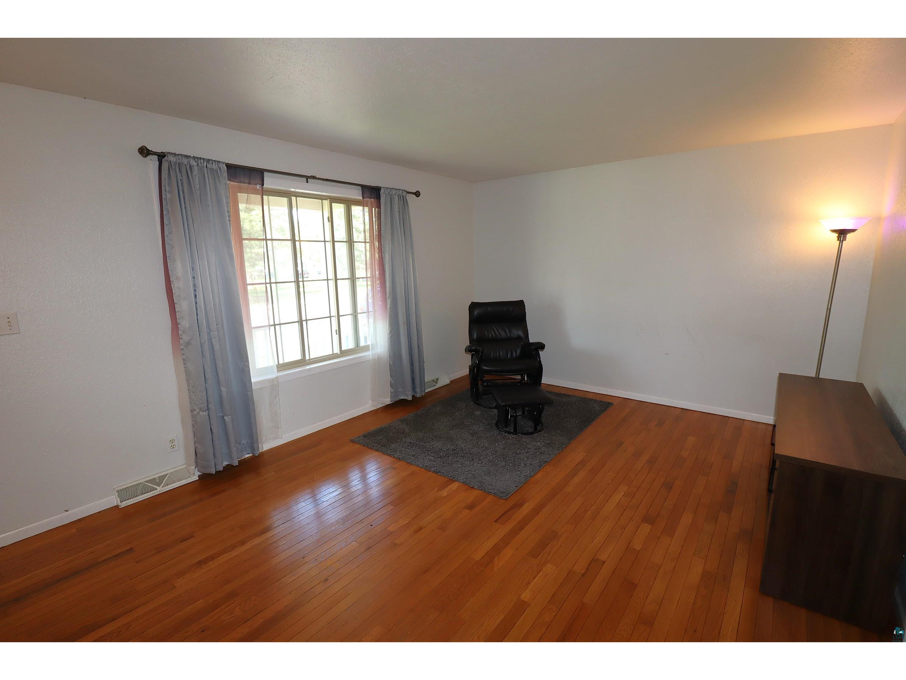 1700 Cary St Ashland WI 54806 6126091 image6