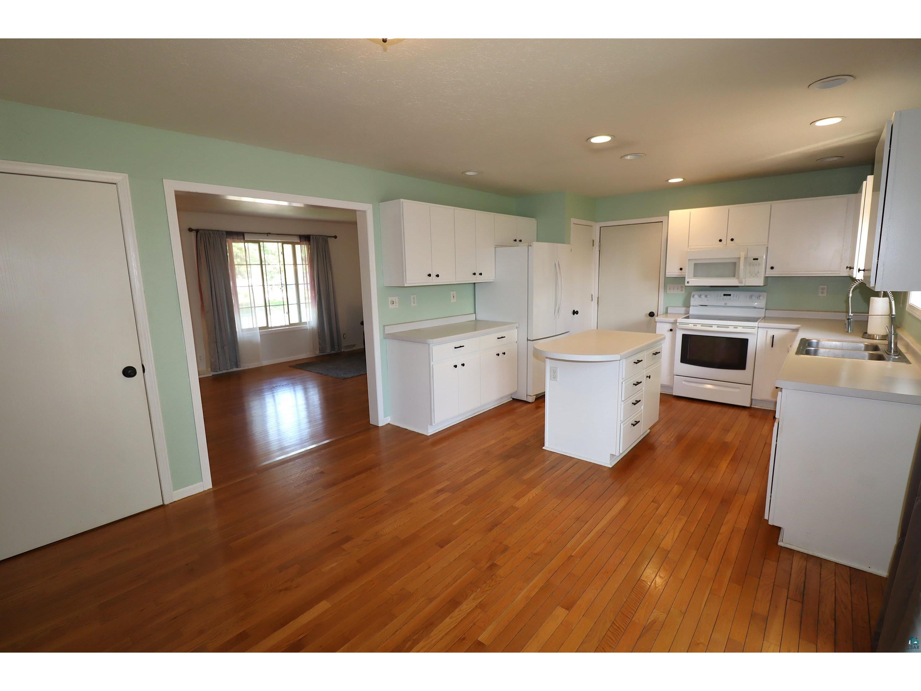 1700 Cary St Ashland WI 54806 6126091 image8