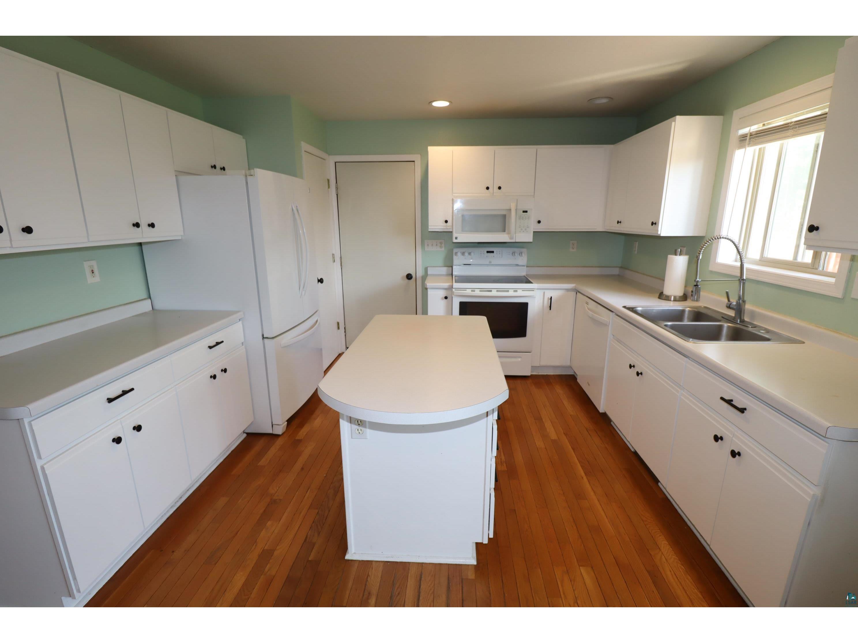 1700 Cary St Ashland WI 54806 6126091 image9