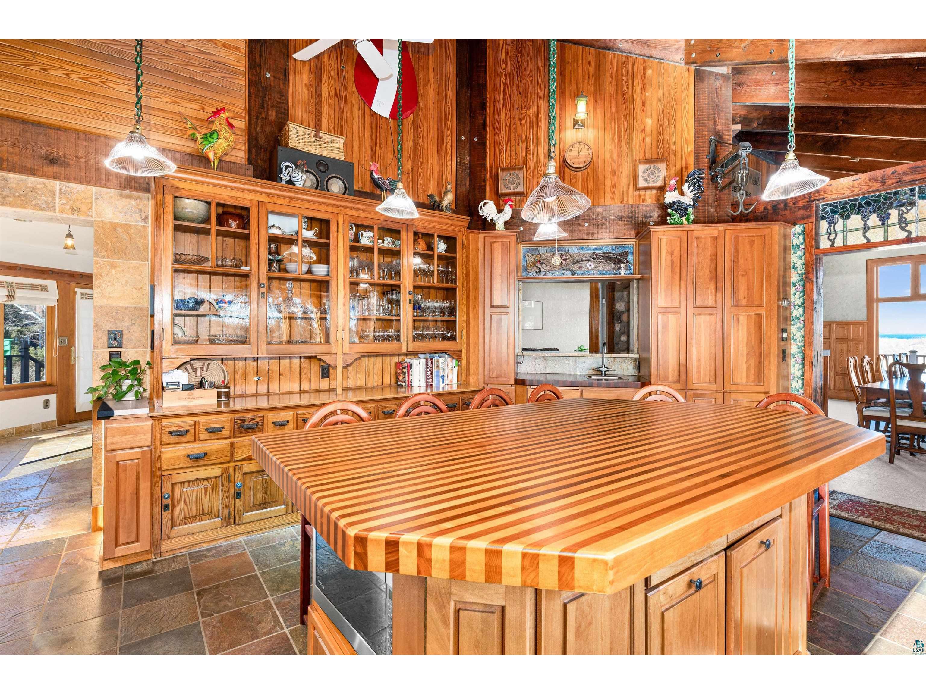 1700 Minnesota Ave, Duluth, MN, 55802 MLS 6114095 Edina Realty