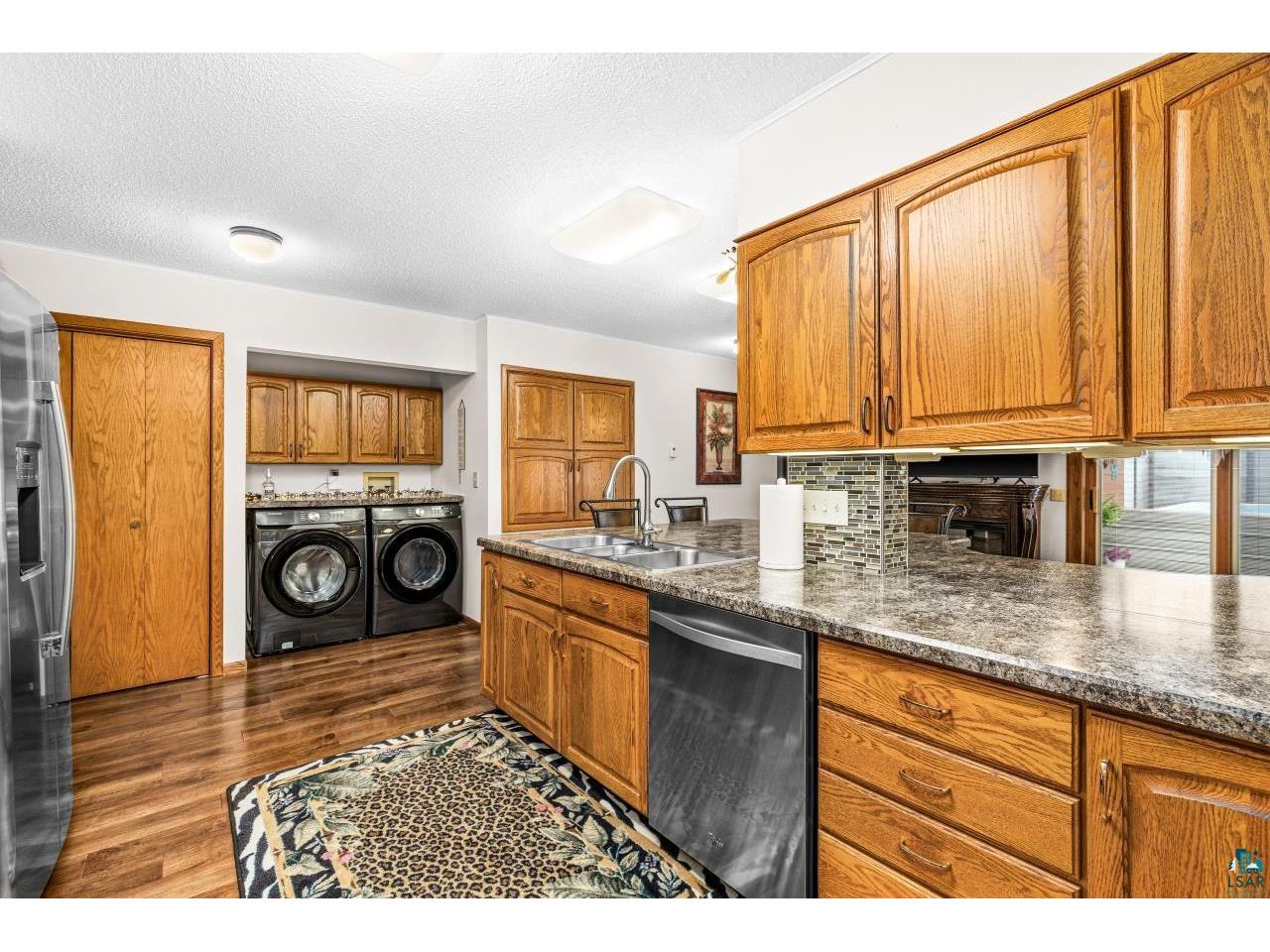 1708 E 8th St Superior WI 54880 6125110 image12