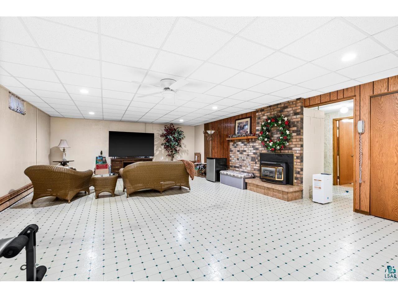 1708 E 8th St Superior WI 54880 6125110 image36