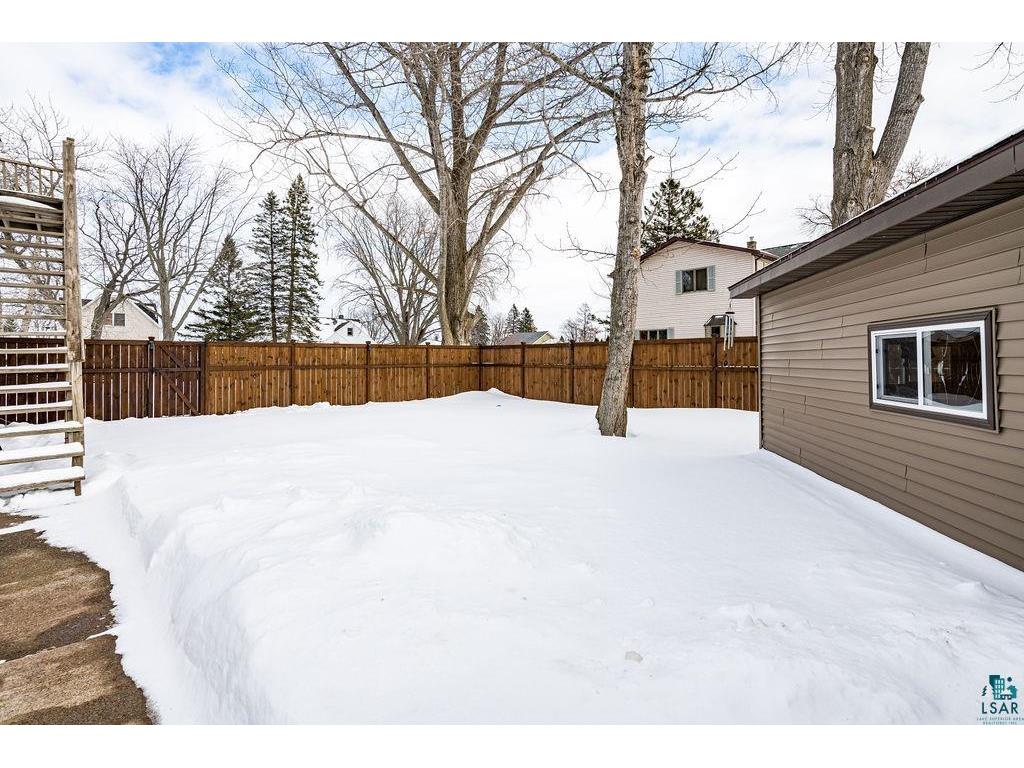 1714 E 4th St Superior WI 54880 6124093 image31