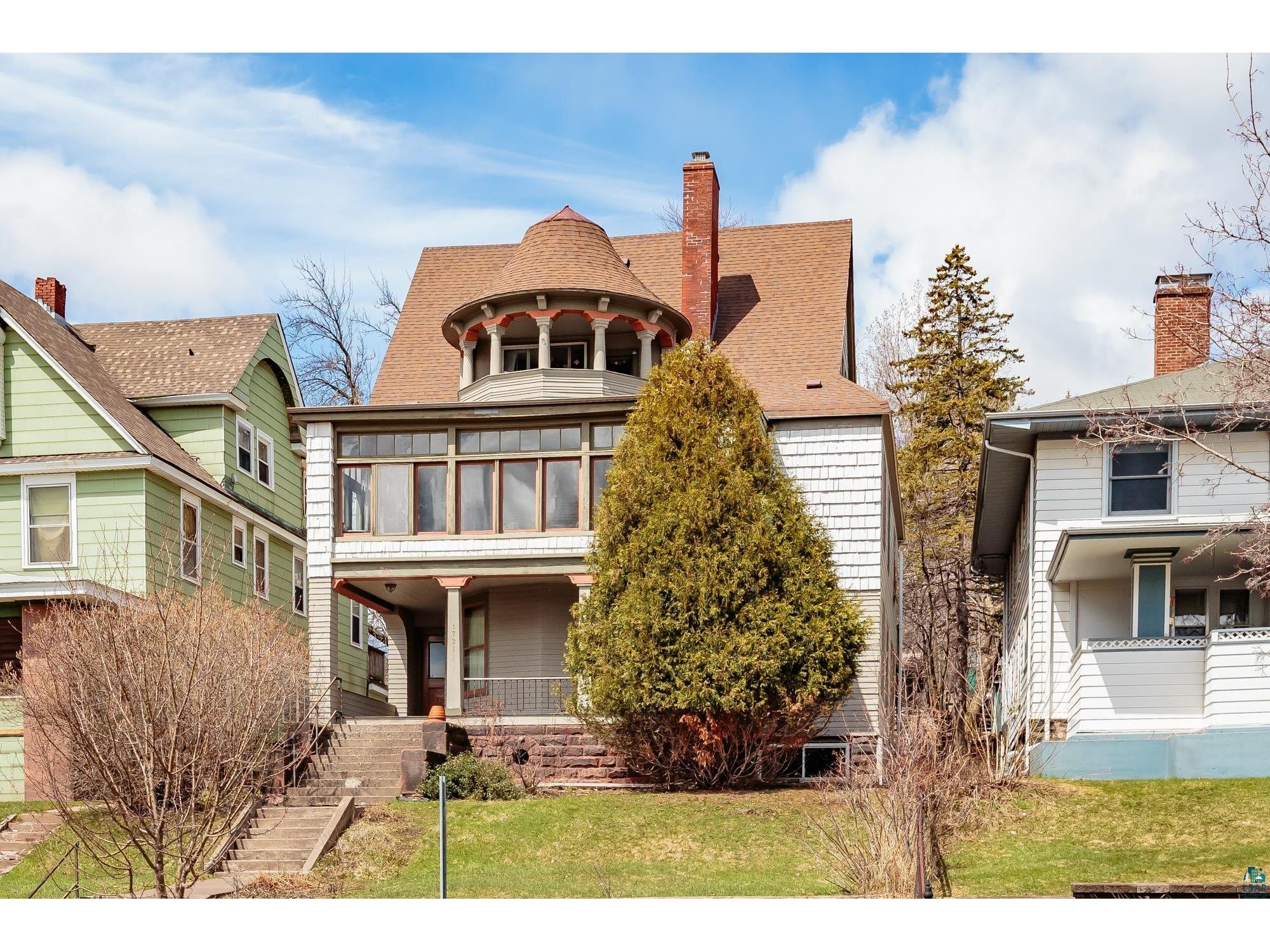 1721 E 1st St Duluth MN 55812 6107779 image1