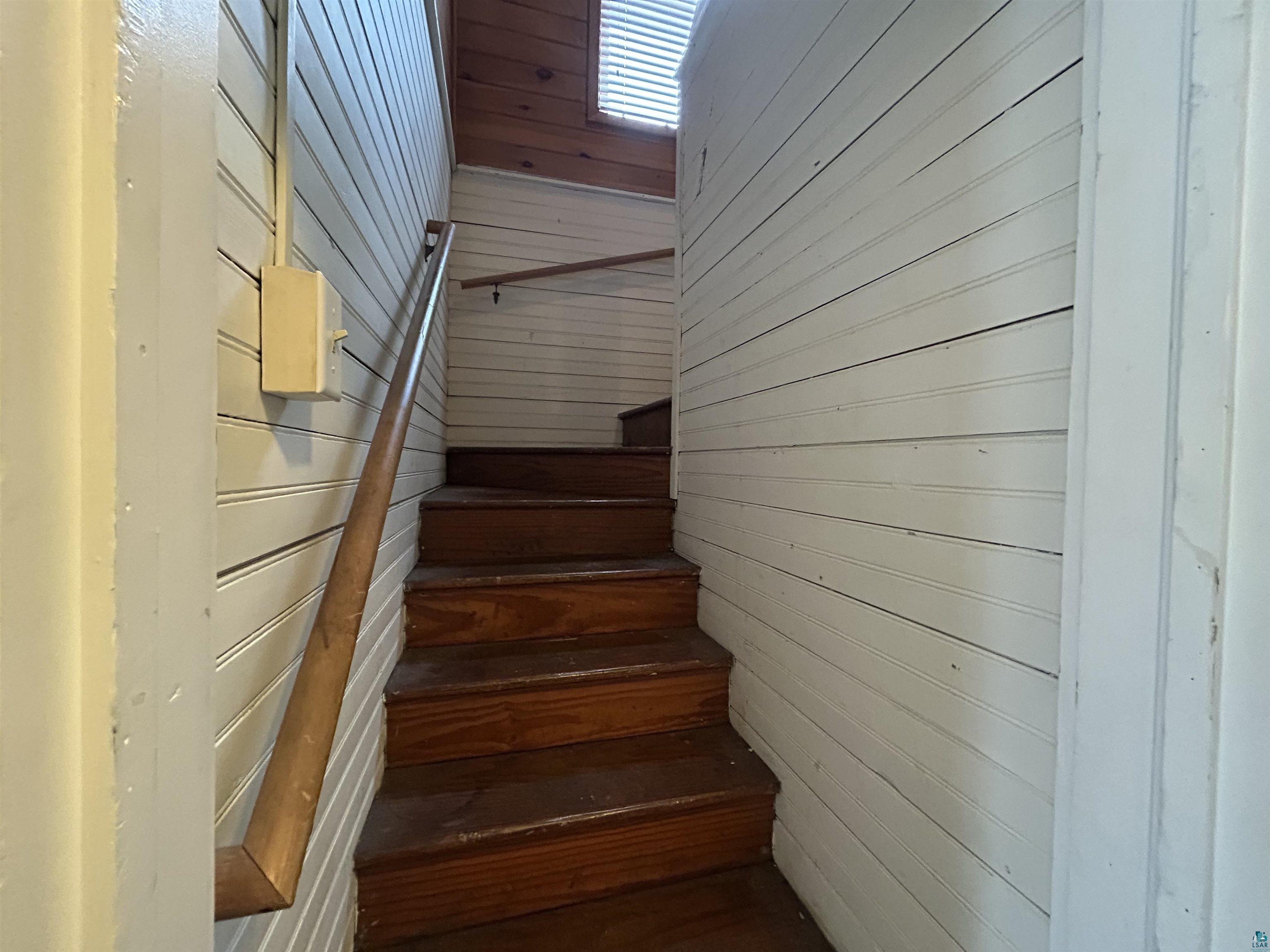 1723 E 4th St Duluth MN 55812 6123978 image21