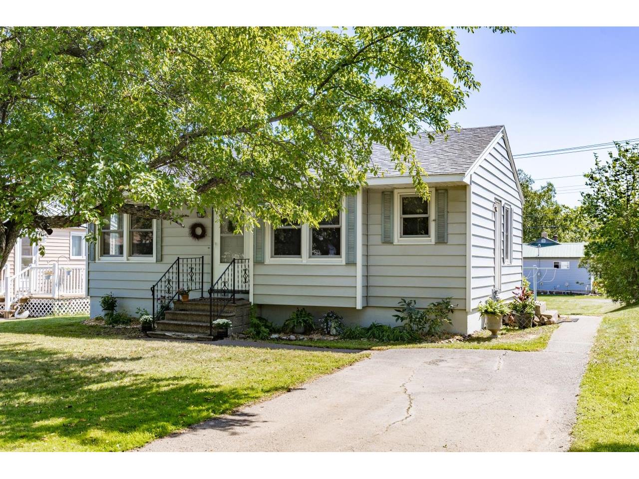 1724 9th Ave Two Harbors MN 55616 6121474 image1