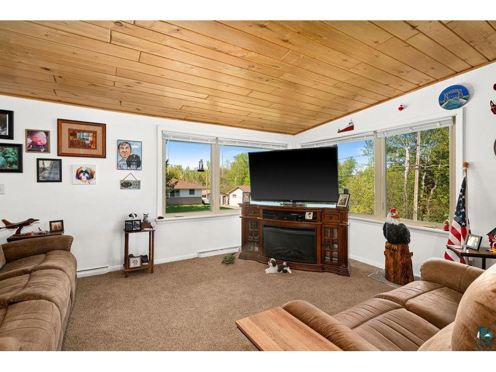 1724 Fern Ave Duluth MN 55811 6125716 image3