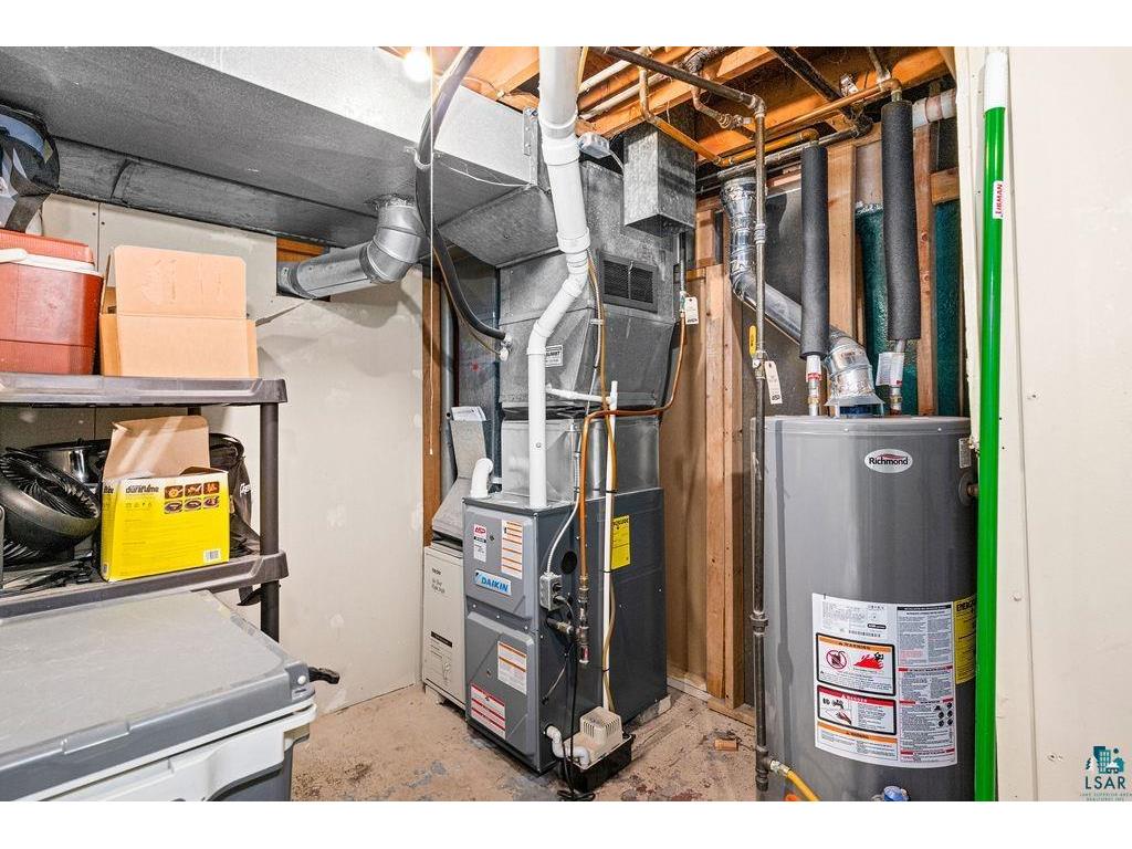 1724 Fern Ave Duluth MN 55811 6125716 image36