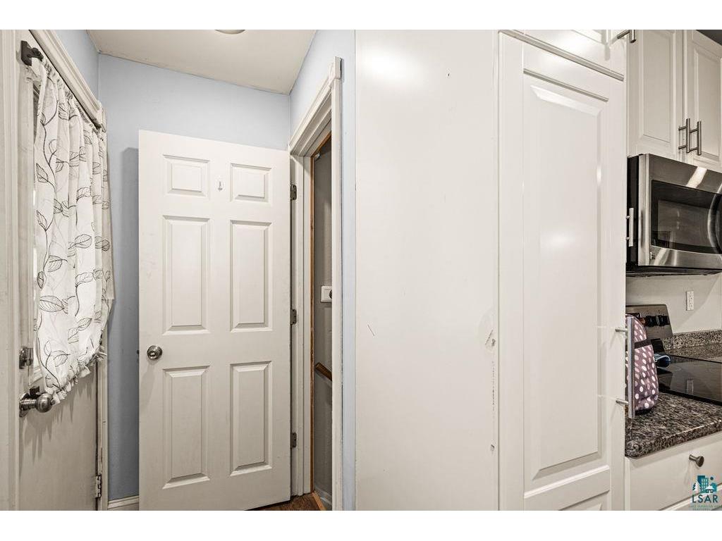 1724 Warren Ave Duluth MN 55811 6125896 image15
