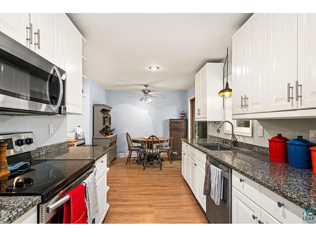 1724 Warren Ave Duluth MN 55811 6125896 image16