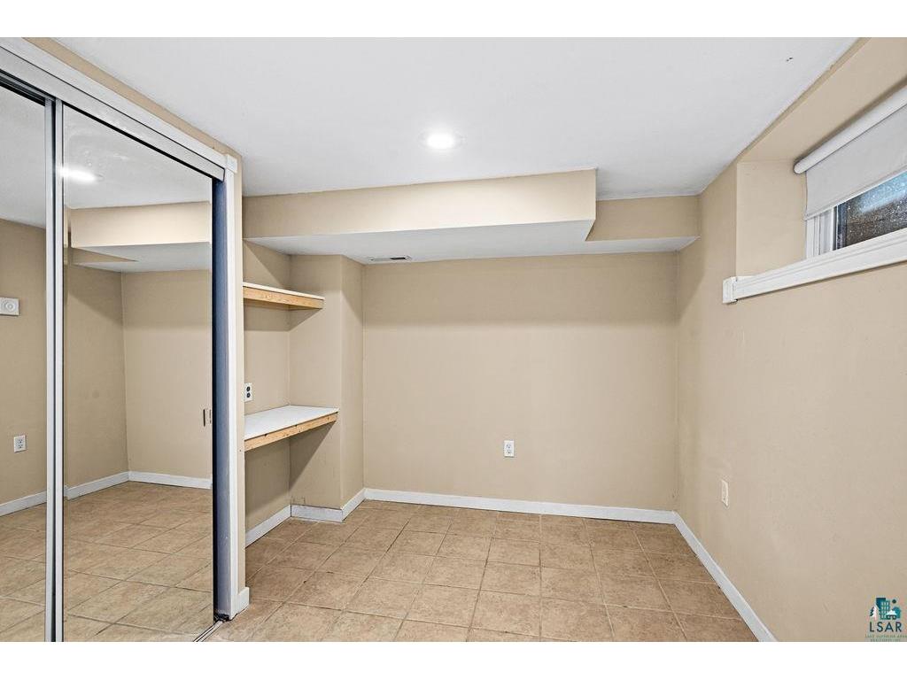 1724 Warren Ave Duluth MN 55811 6125896 image30